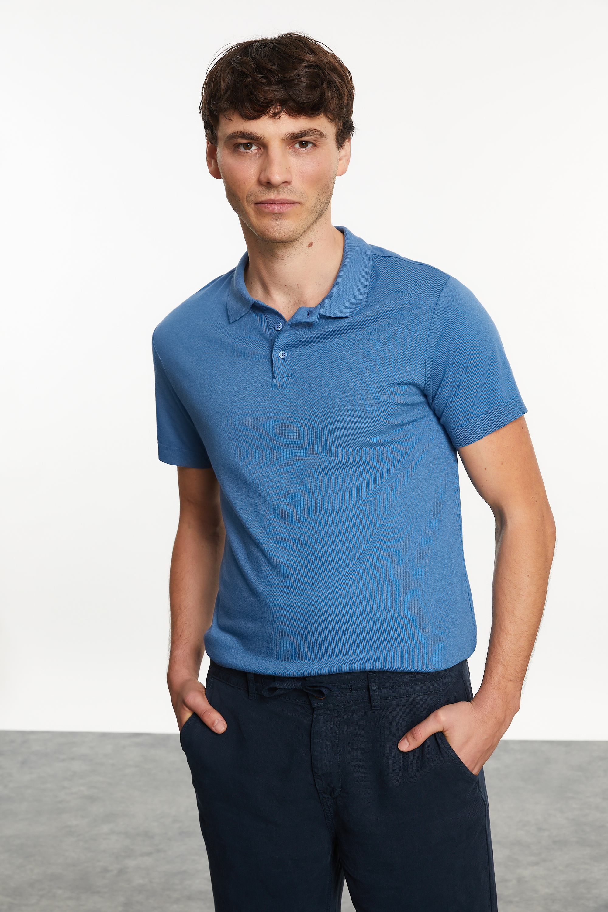 POLO YAKA REGULAR FIT T-SHIRT