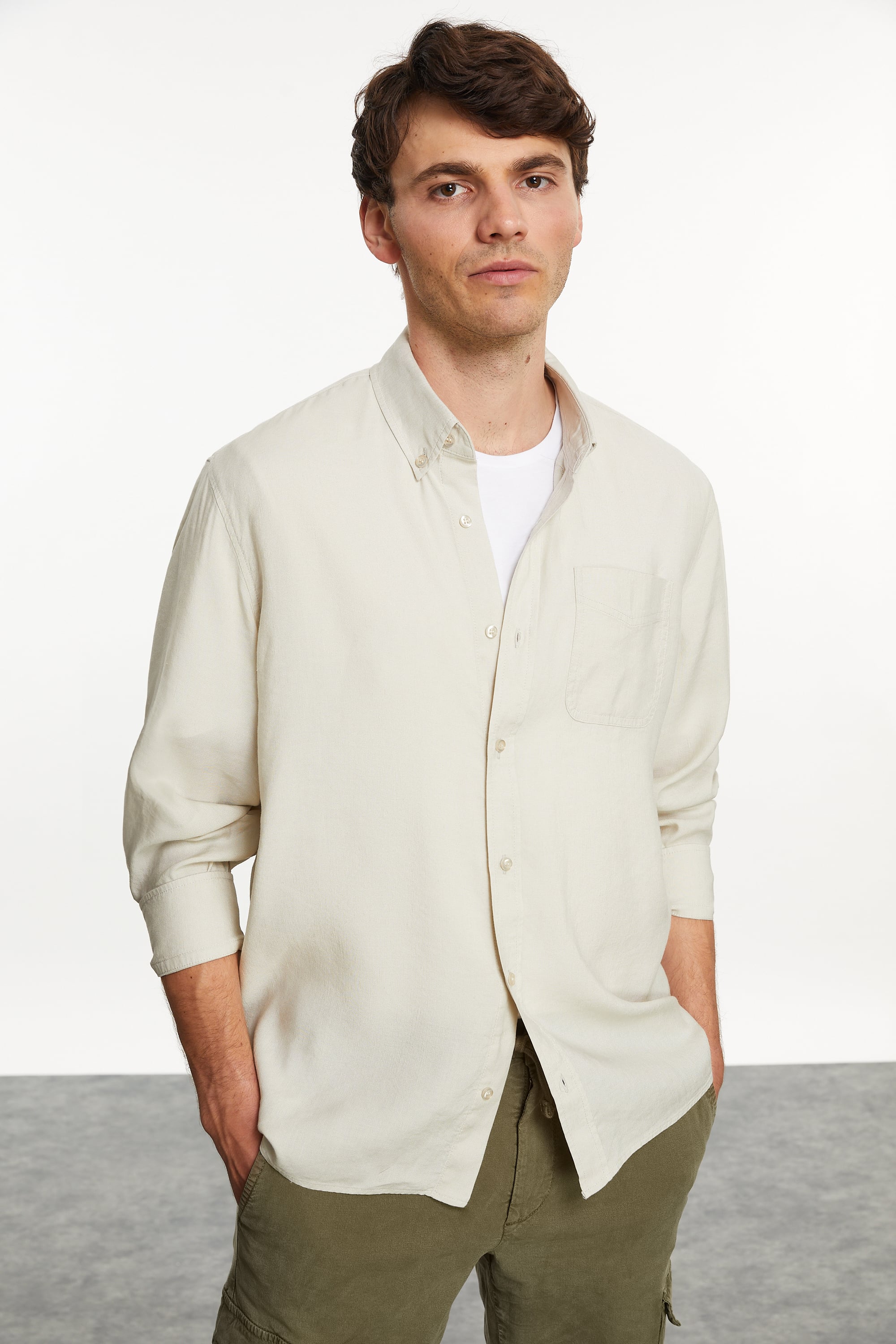 MODAL KARIŞIMLI REGULAR FIT GÖMLEK