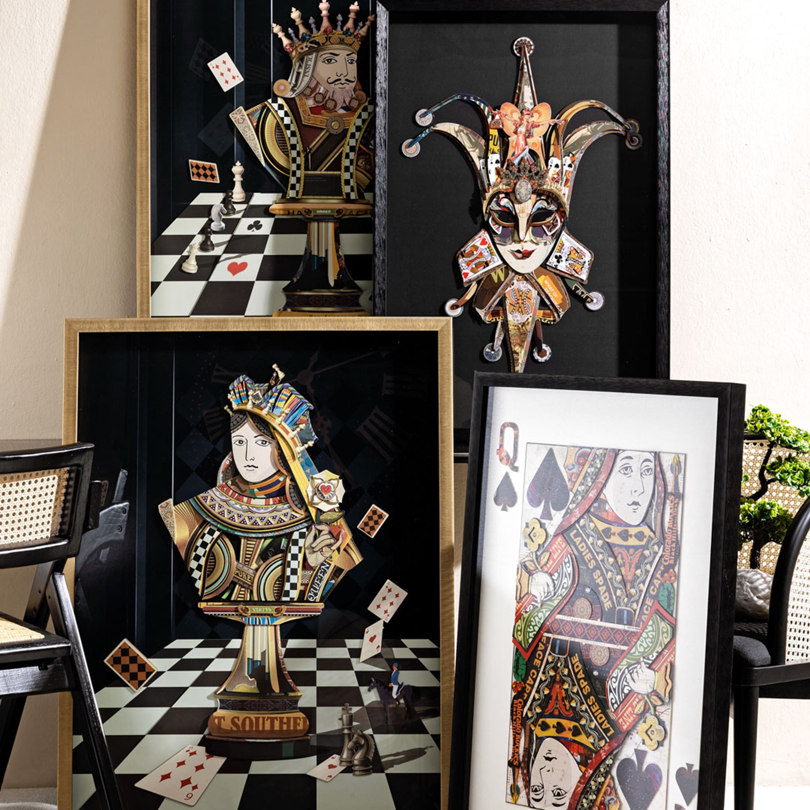 BLACK JOKER ÇERÇEVELİ PANO 60X90 CM