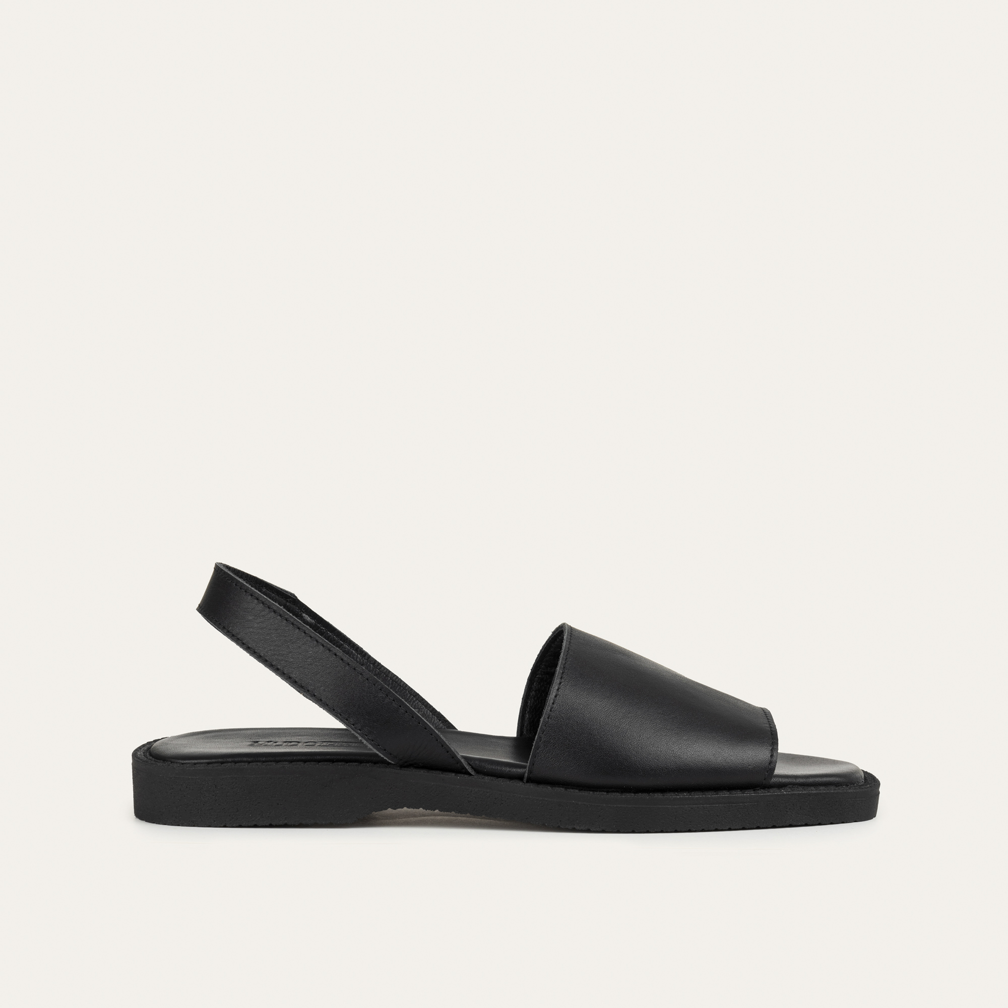 DERİ SANDALET