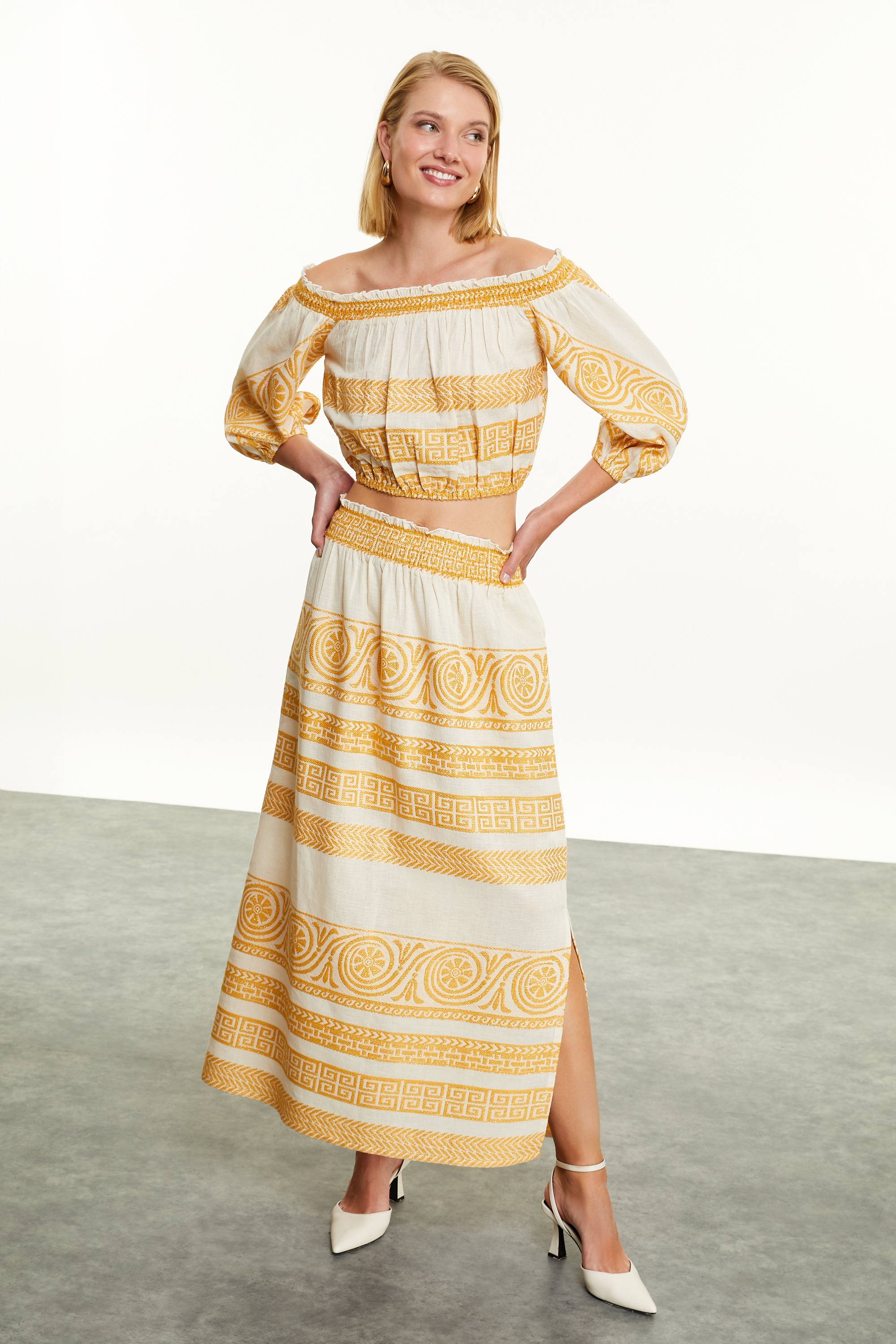 ETNİK NAKIŞLI MİDİ ETEK