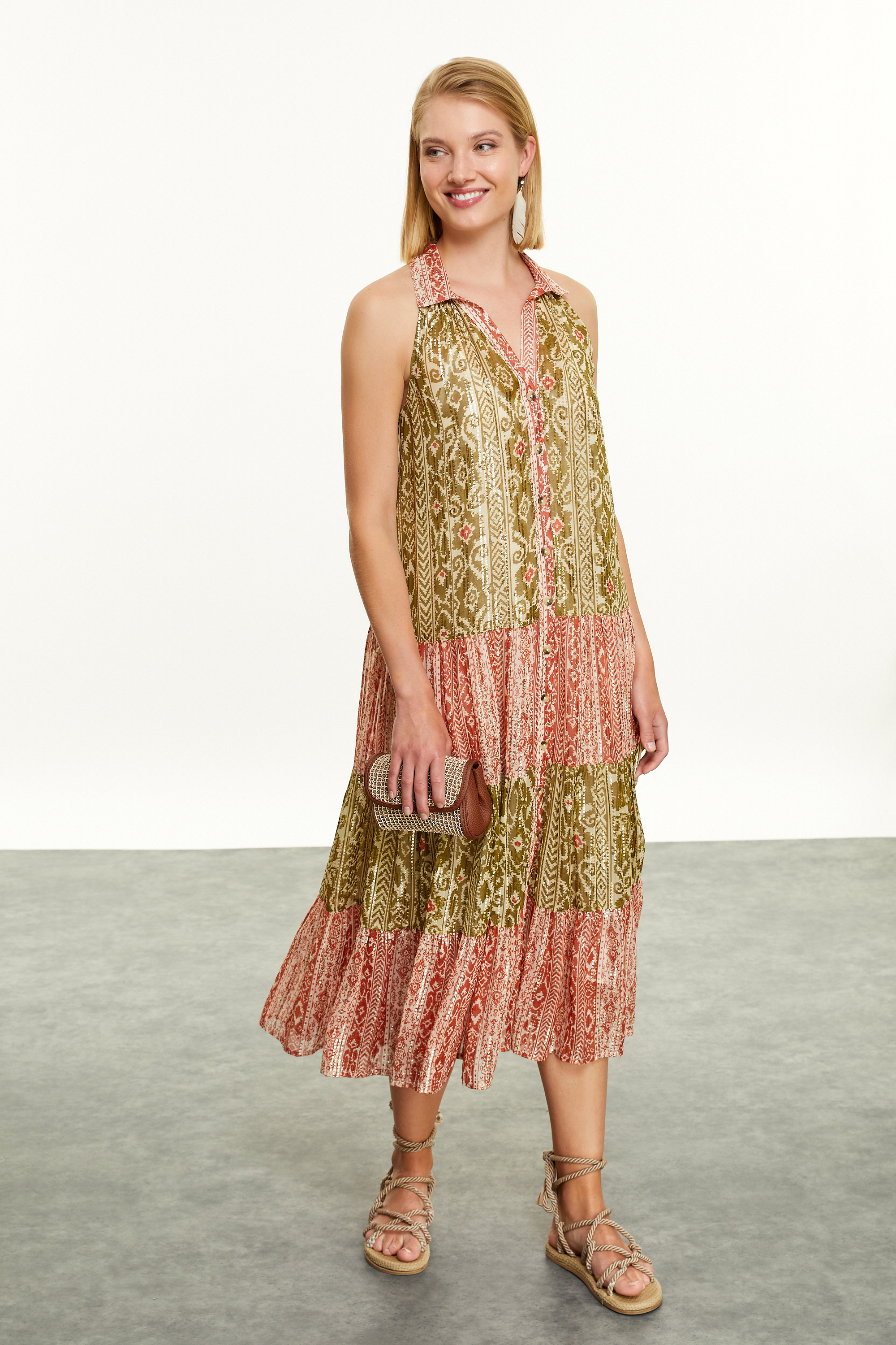 ETNİK BASKILI KOLSUZ UZUN ELBİSE