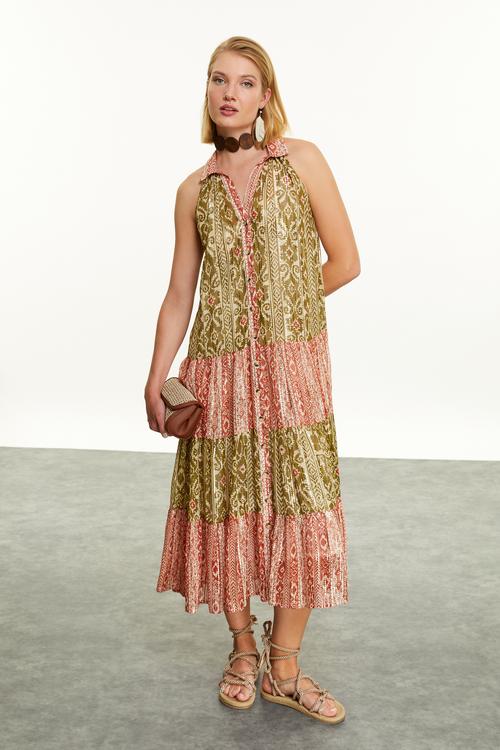  ETNİK BASKILI KOLSUZ UZUN ELBİSE