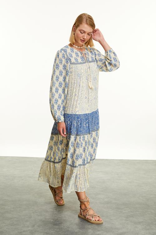  ETNİK BASKILI UZUN ELBİSE