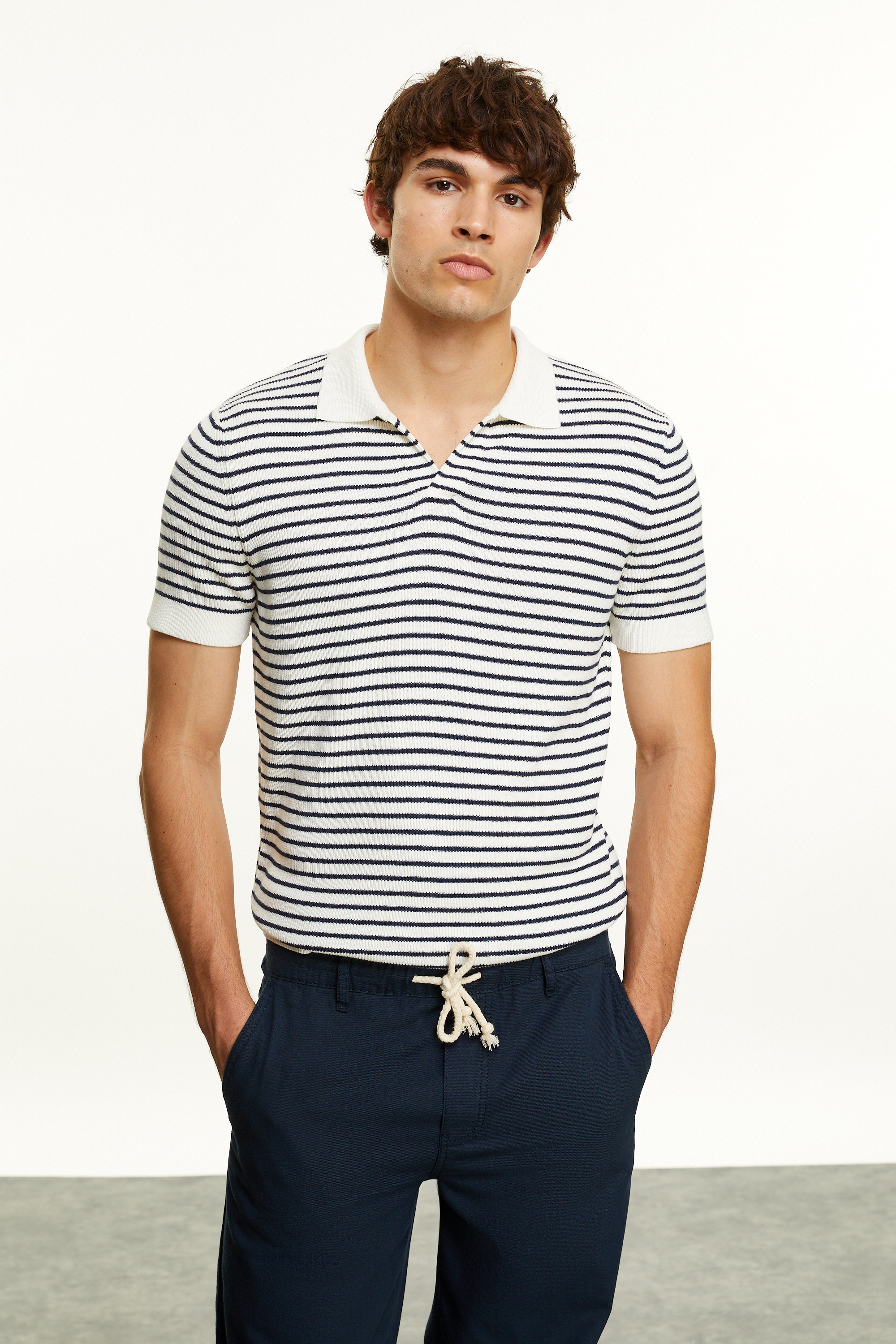 ÇİZGİLİ POLO YAKA KISA KOLLU TRİKO