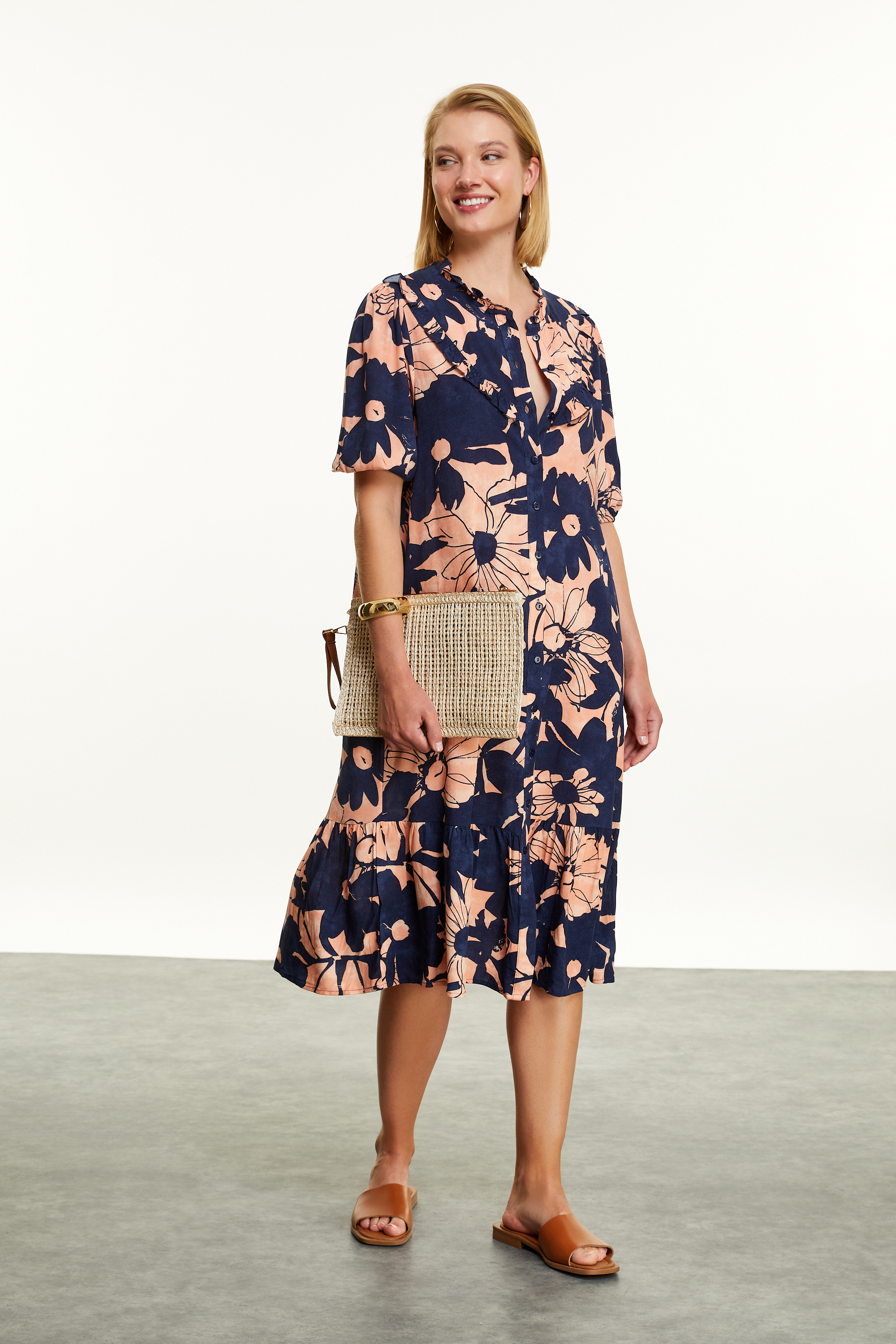 ÇİÇEK BASKILI VİSKON MİDİ ELBİSE