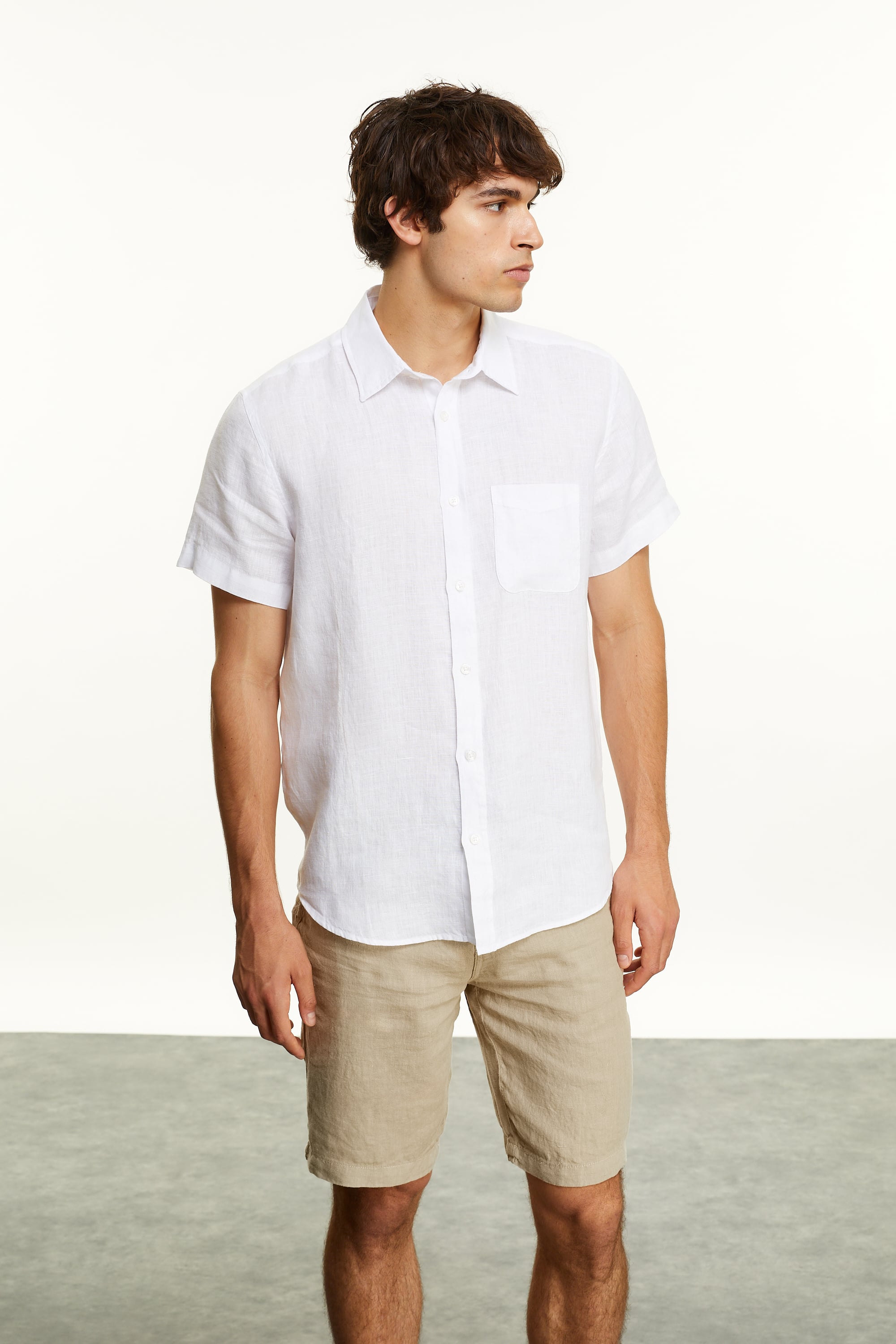 KISA KOLLU REGULAR FIT KETEN GÖMLEK