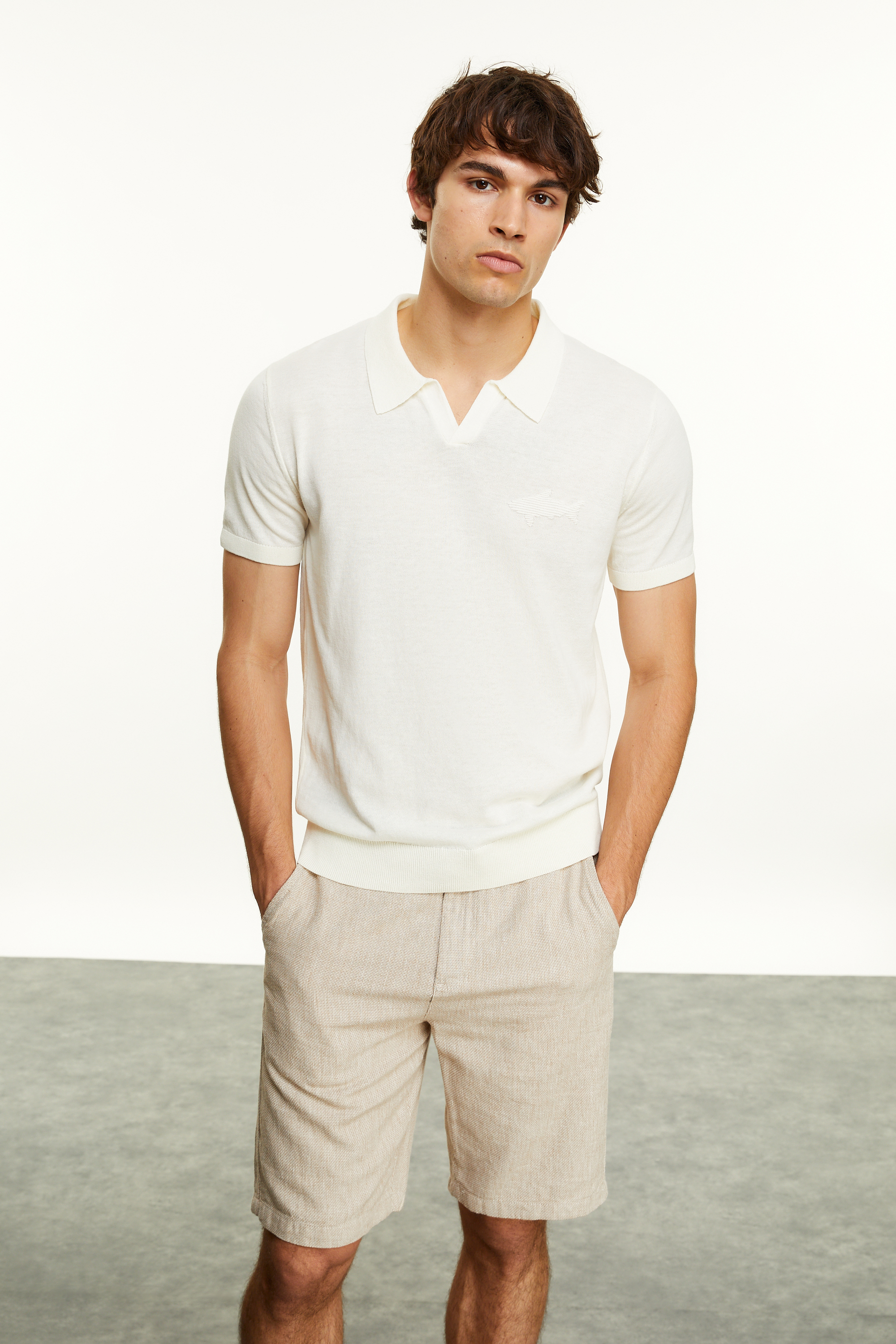 POLO YAKA JAKARLI KISA KOLLU TRİKO