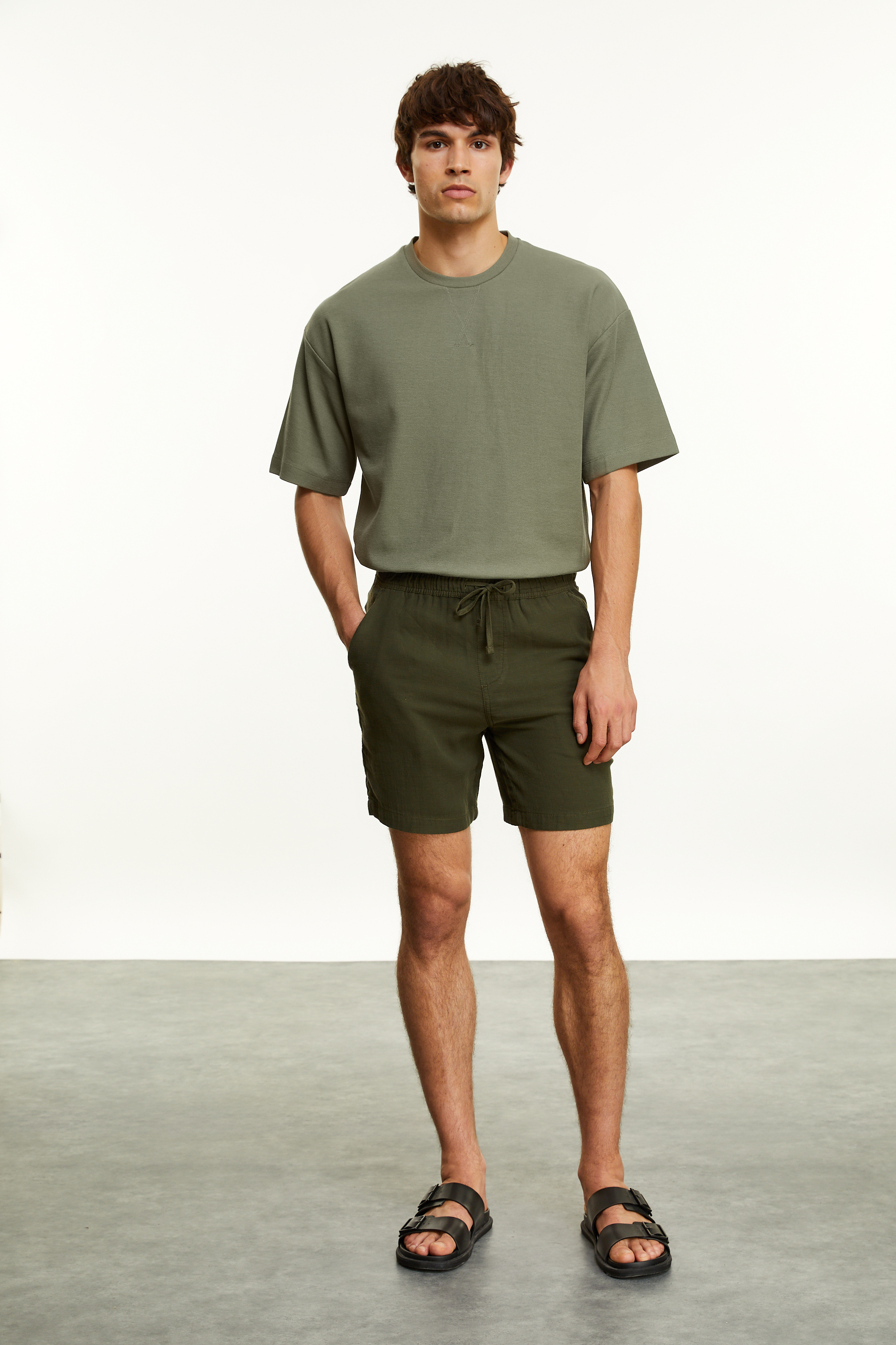 BAĞLAMALI STRAIGHT FIT ŞORT