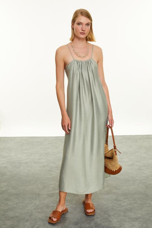  ASKILI MİDİ ELBİSE