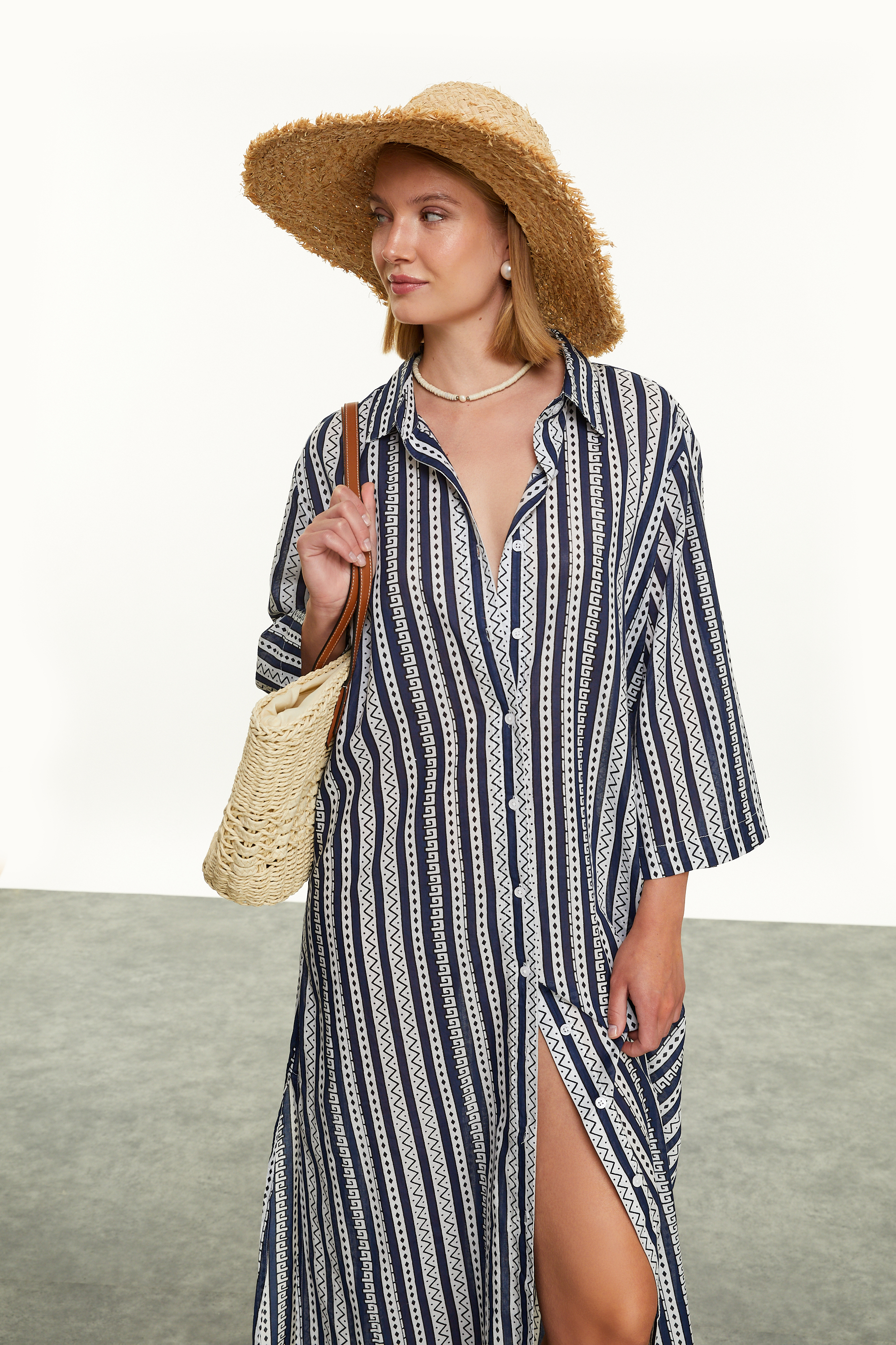 ETNİK BASKILI UZUN GÖMLEK ELBİSE