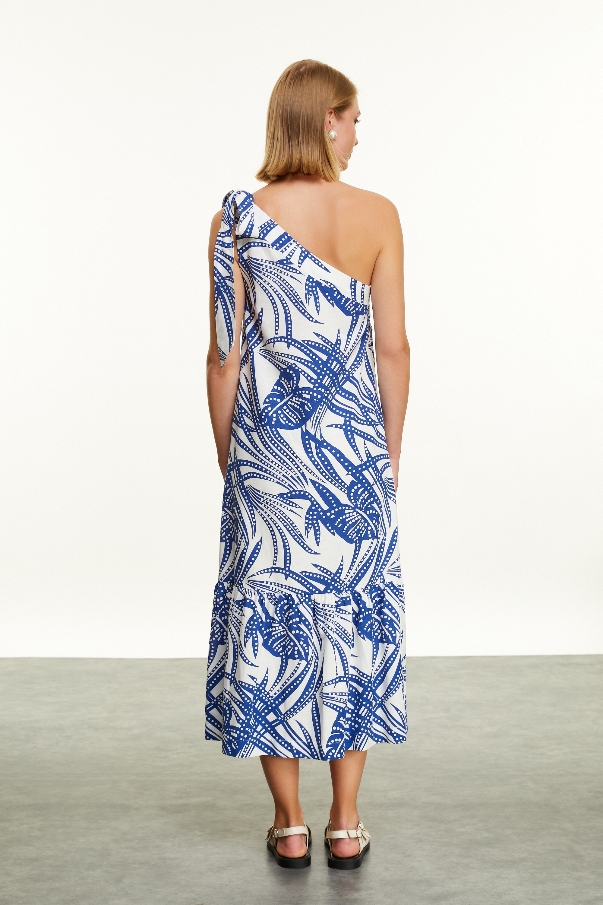 FLORAL BASKILI TEK OMUZ MİDİ ELBİSE