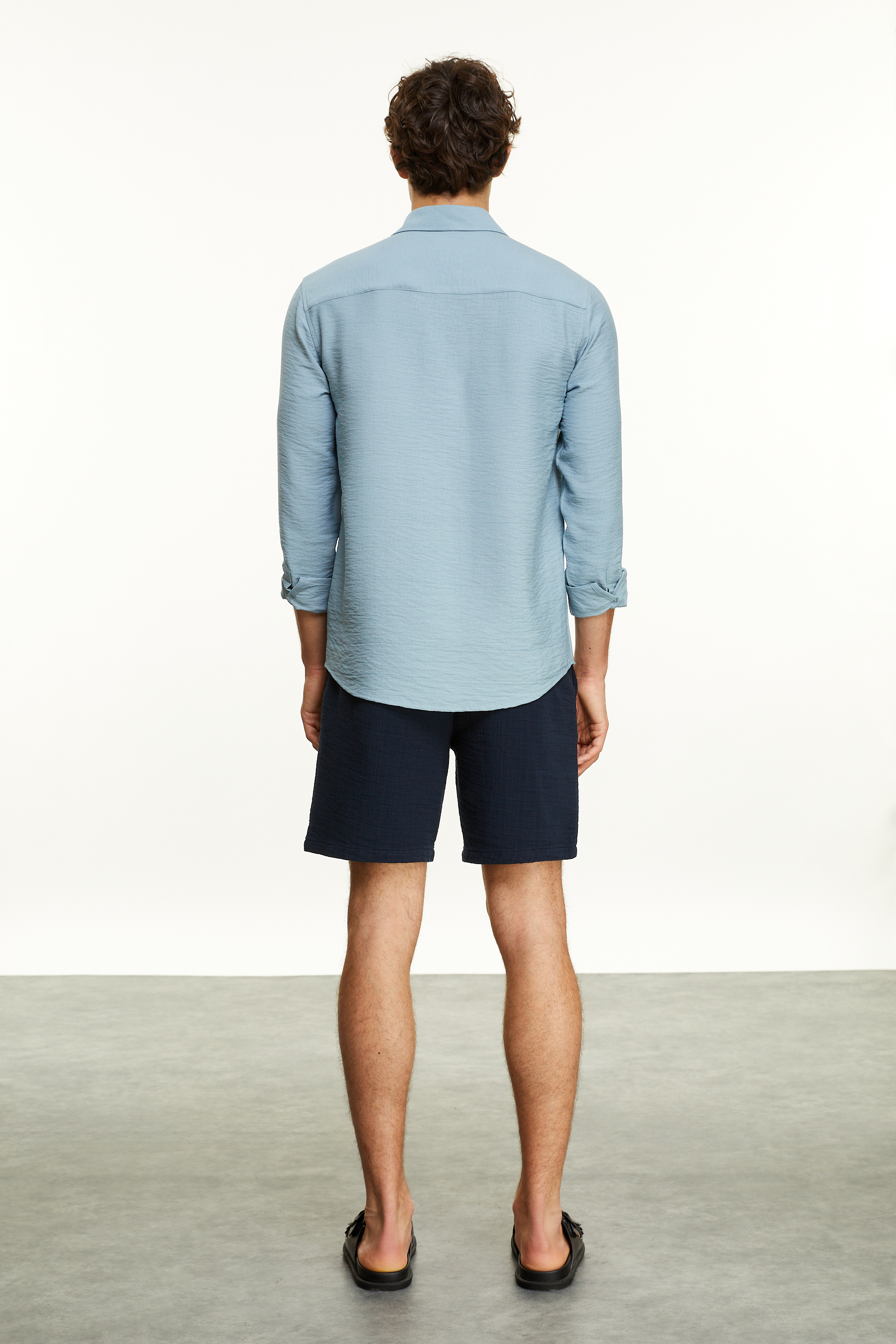 DOKULU REGULAR FIT GÖMLEK