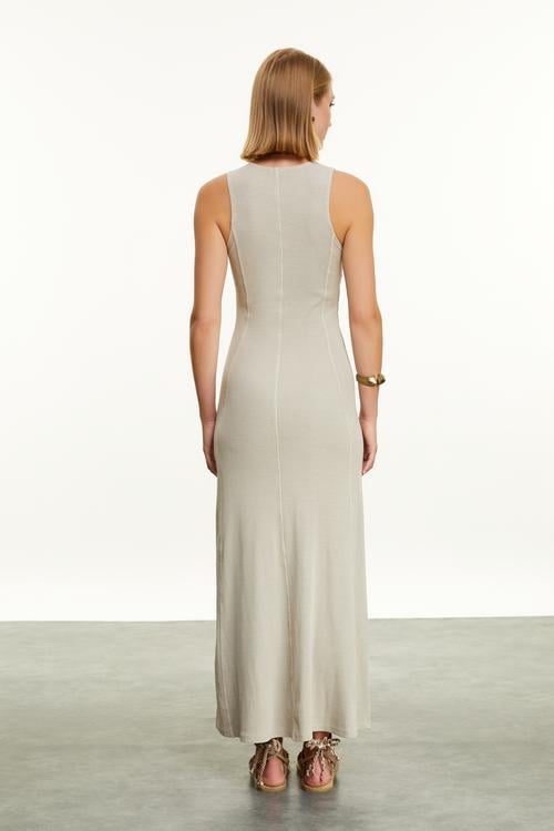  PAMUKLU HALTER YAKA UZUN ELBİSE