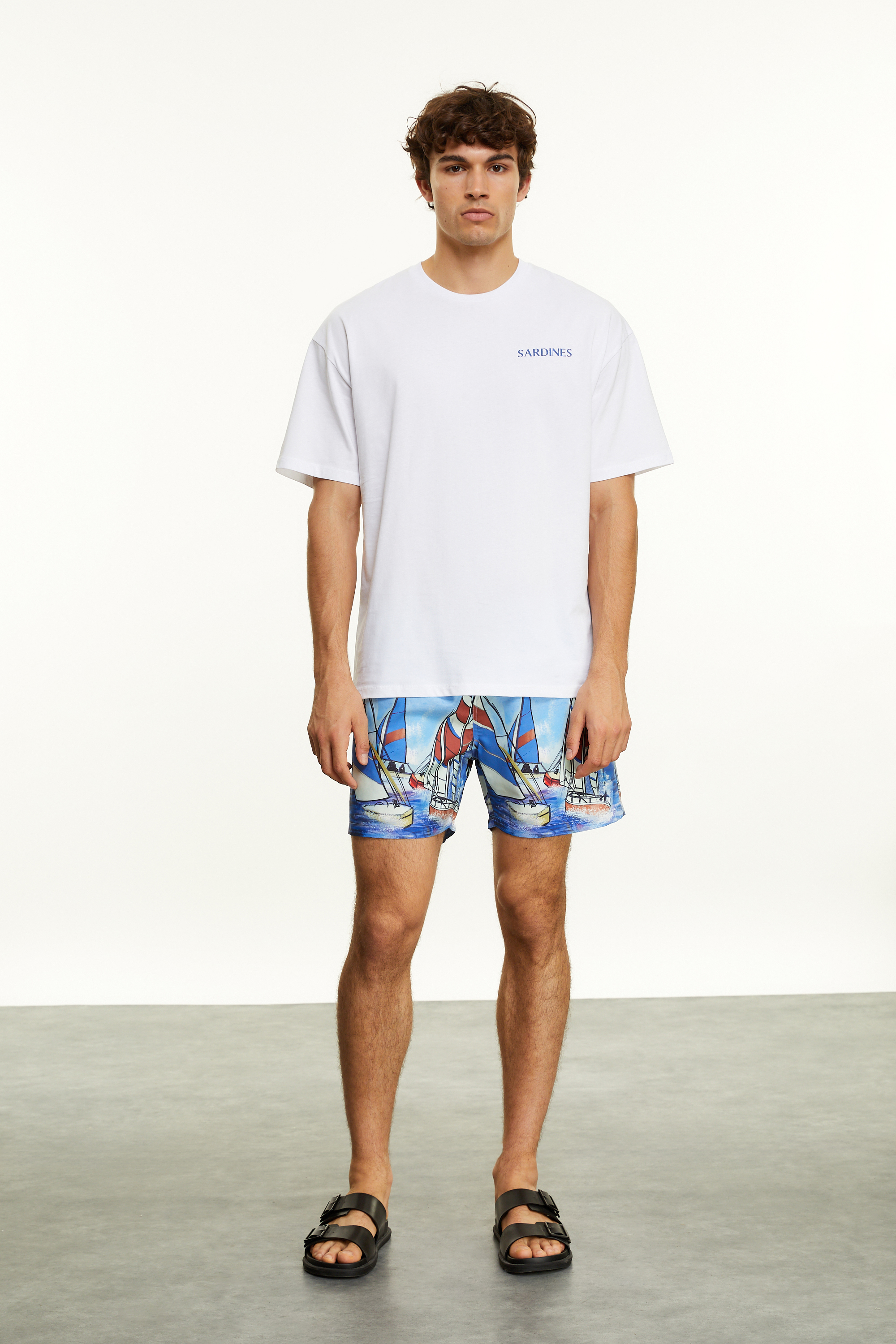 DESENLİ BAĞLAMALI DENİZ ŞORTU