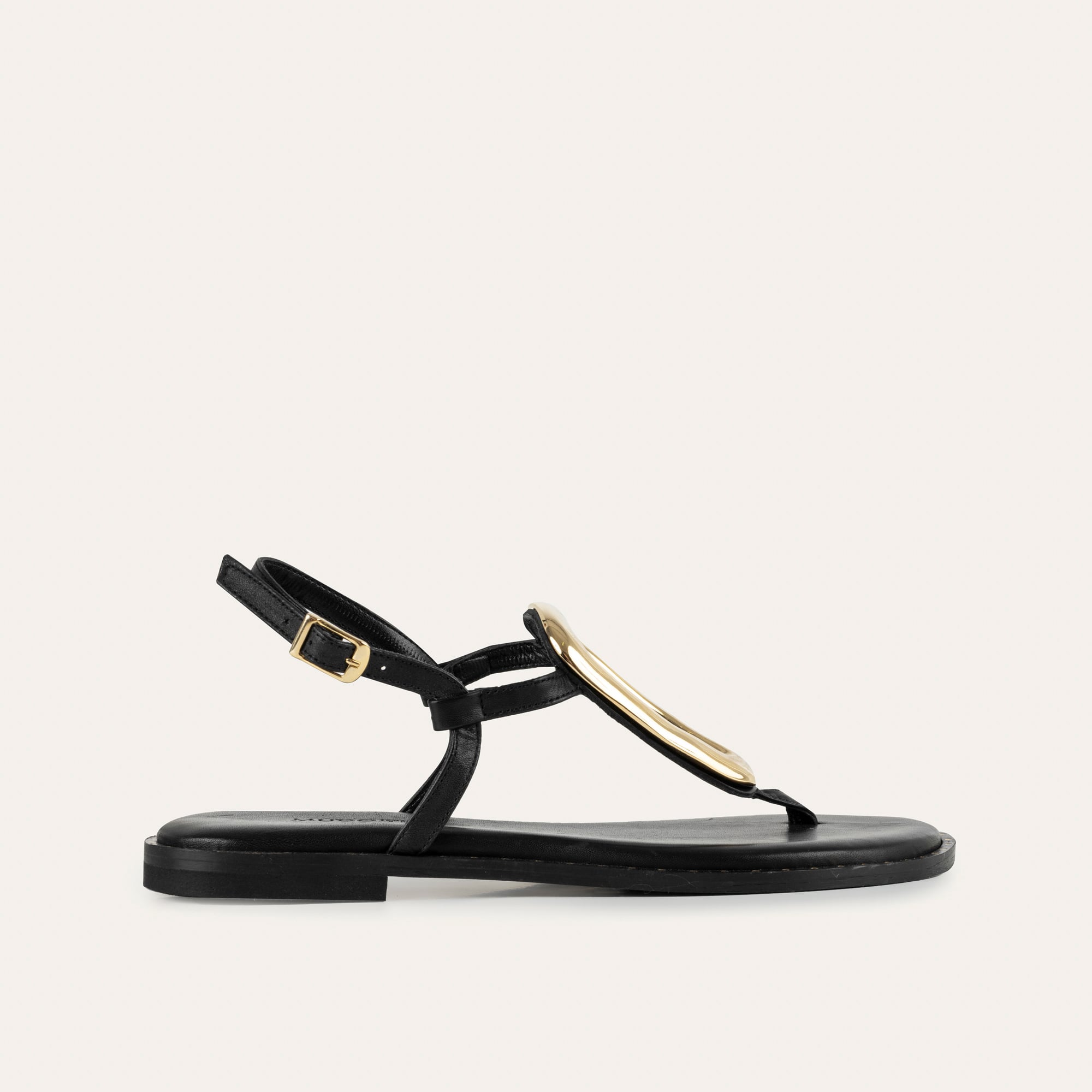 HAKİKİ DERİ TOKALI PARMAK ARASI SANDALET