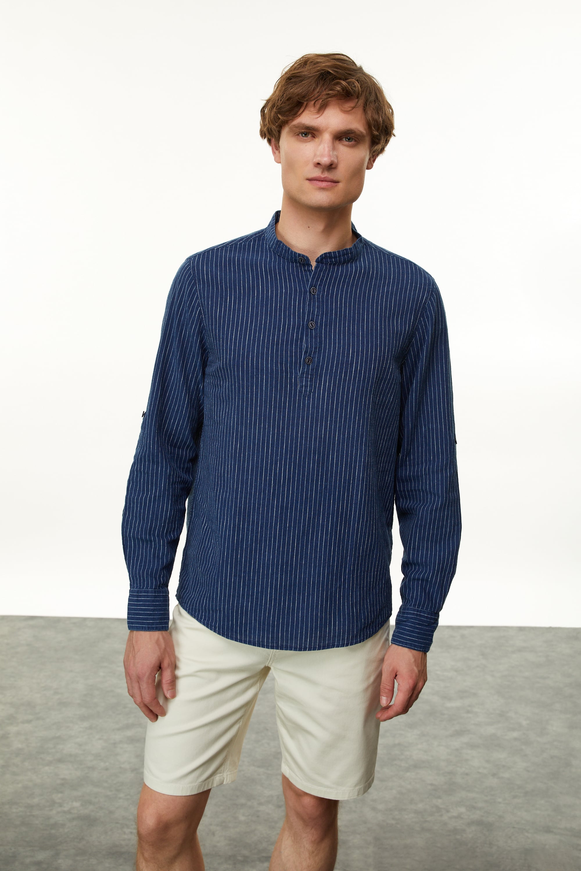 KETEN KARIŞIMLI HAKİM YAKA REGULAR FIT GÖMLEK