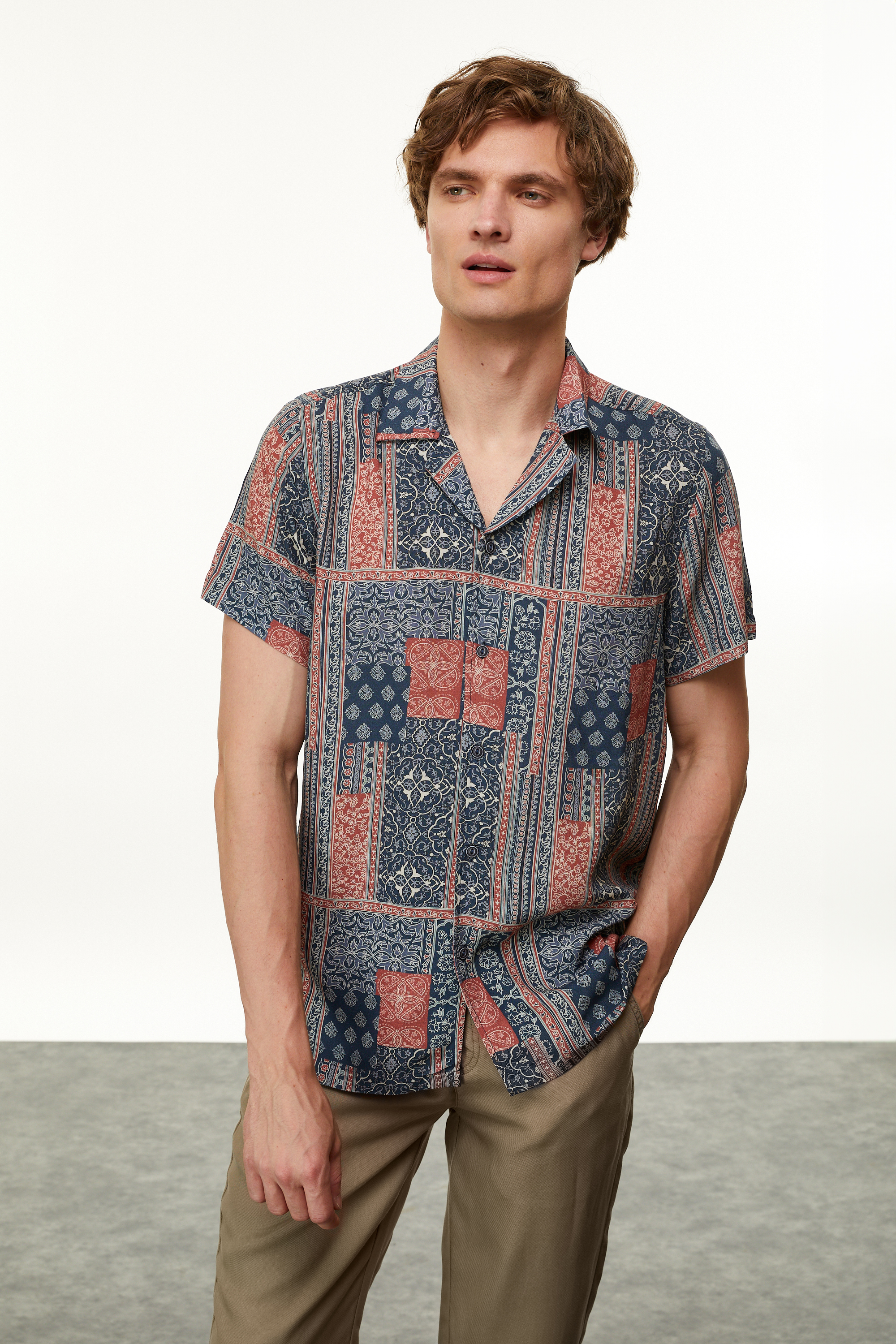 BASKILI REGULAR FIT GÖMLEK