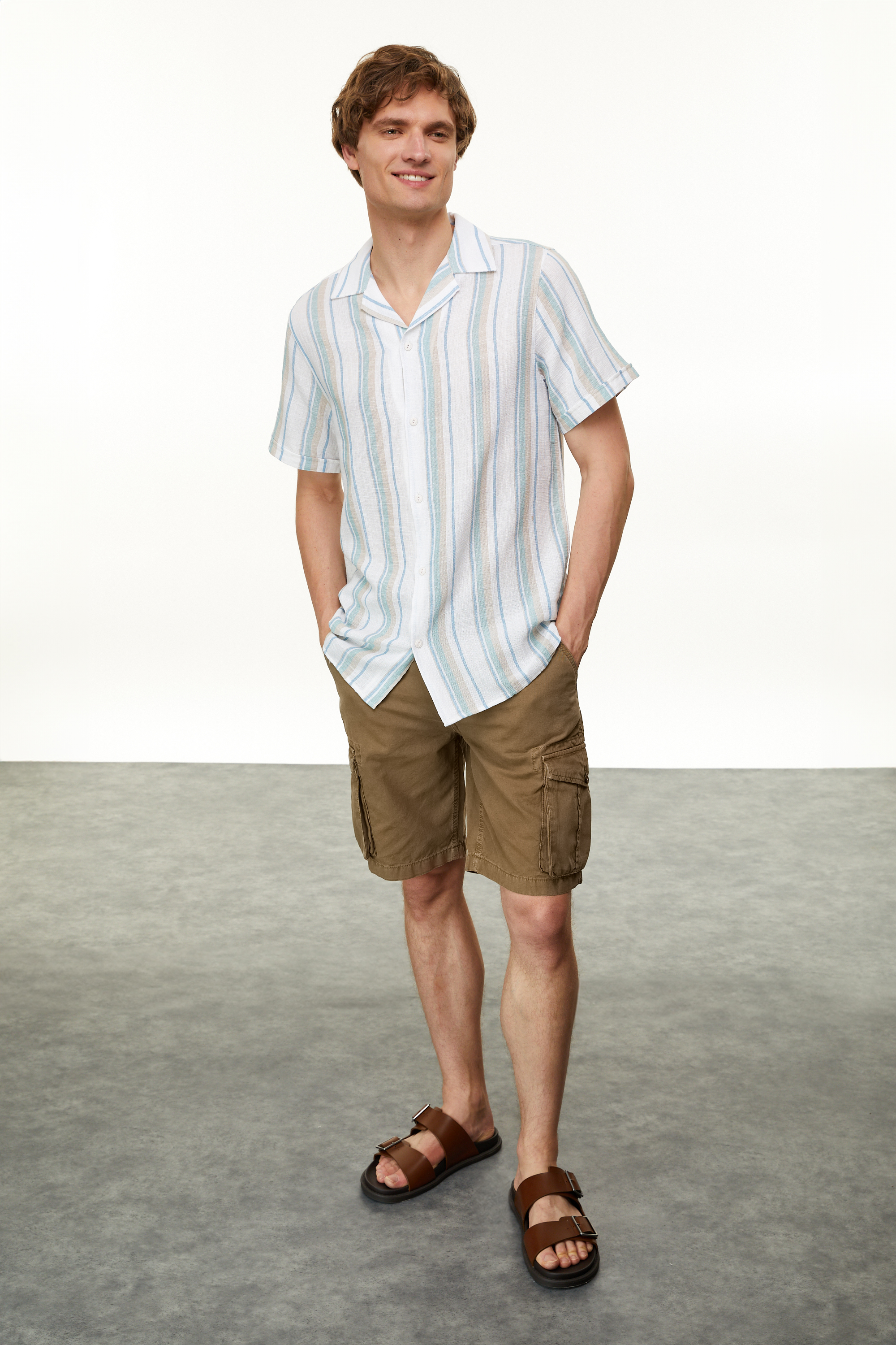 ÇİZGİLİ REGULAR FIT KISA KOLLU GÖMLEK