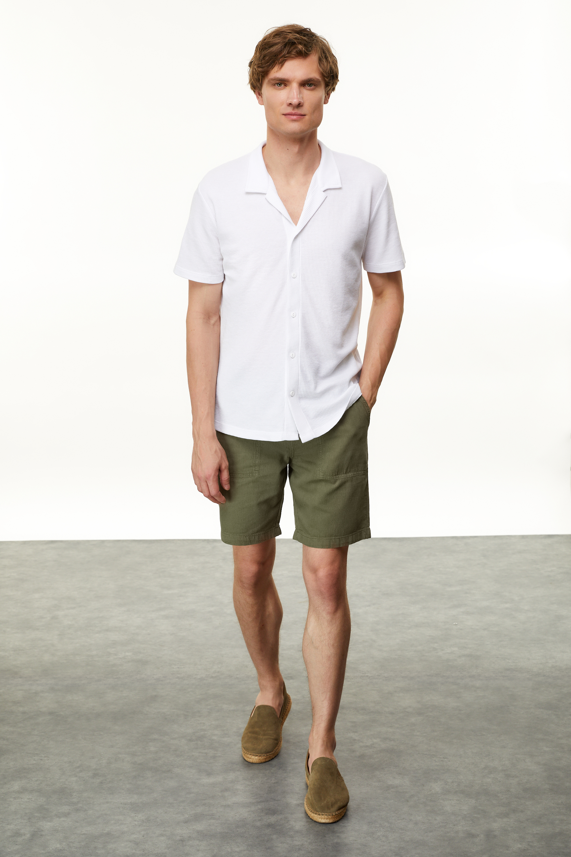 DOKULU REGULAR FIT GÖMLEK