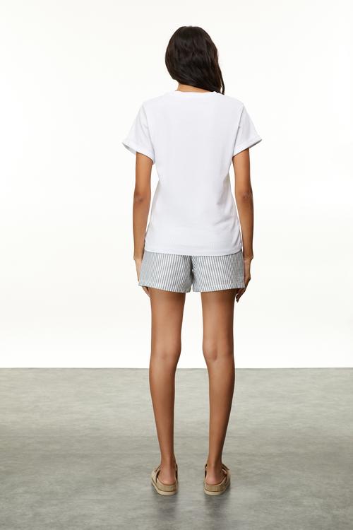  PAMUKLU BAĞLAMA DETAYLI ÇİZGİLİ MİNİ ŞORT