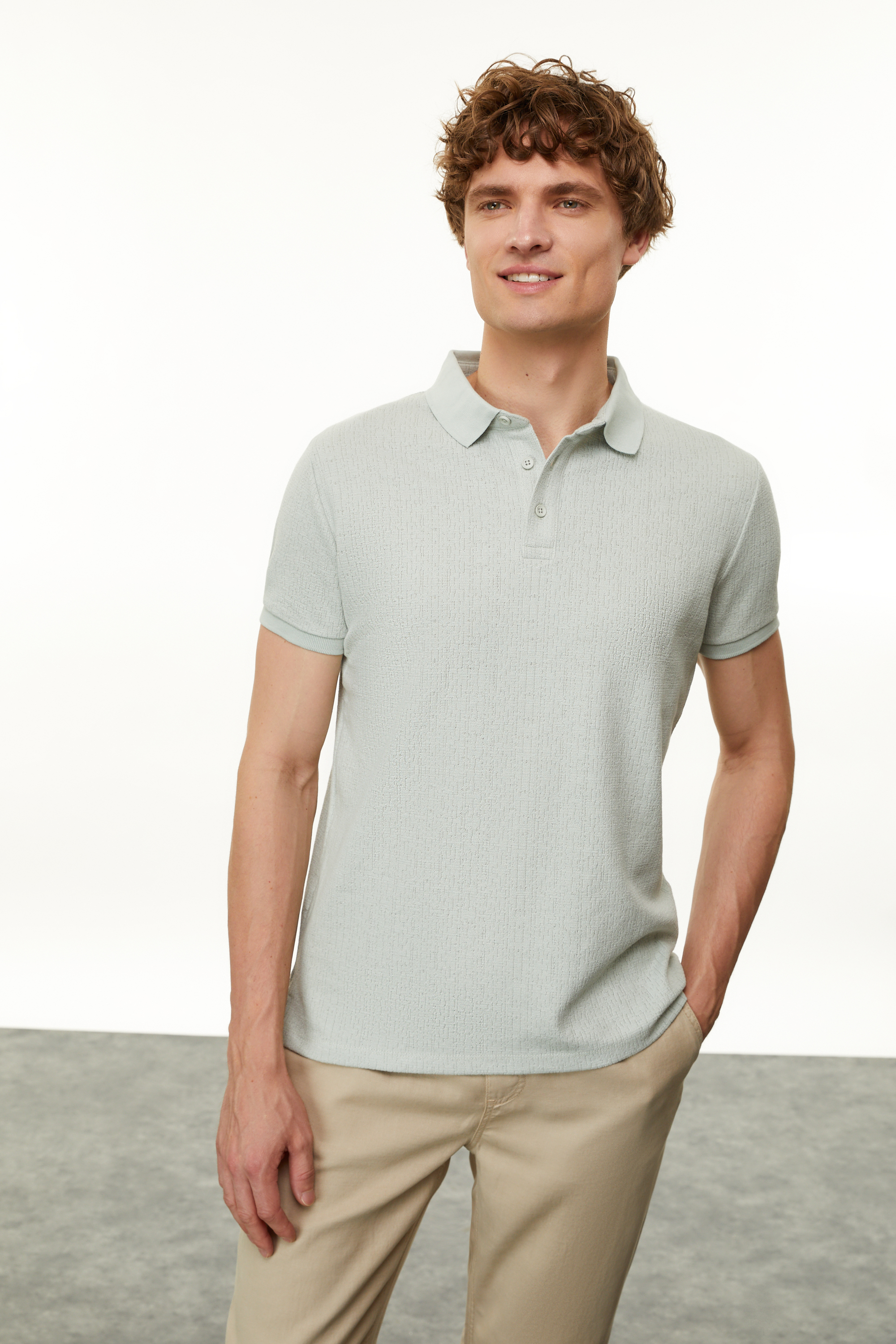 POLO YAKA REGULAR FIT T-SHIRT