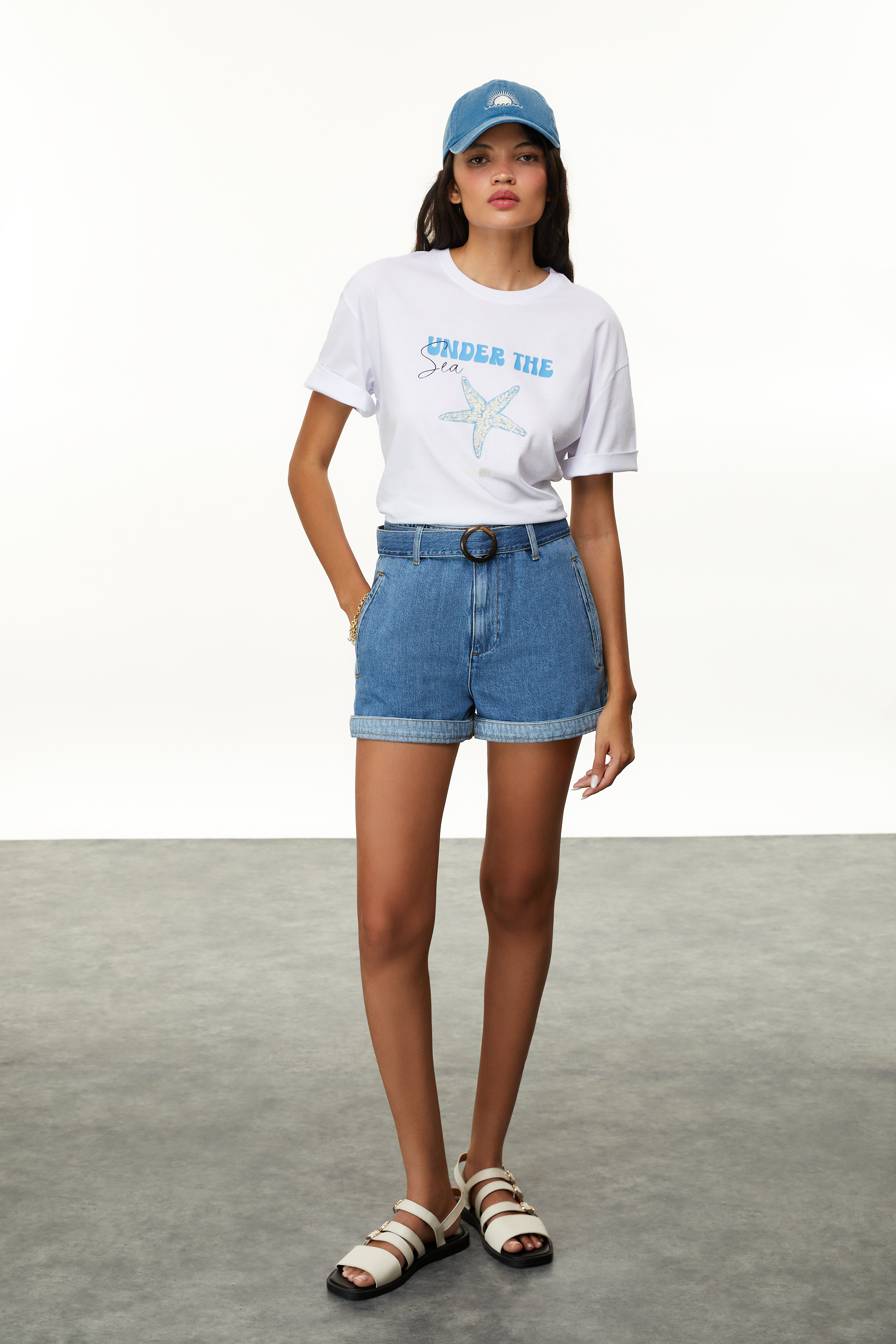 BASKILI BİSİKLET YAKA T-SHIRT