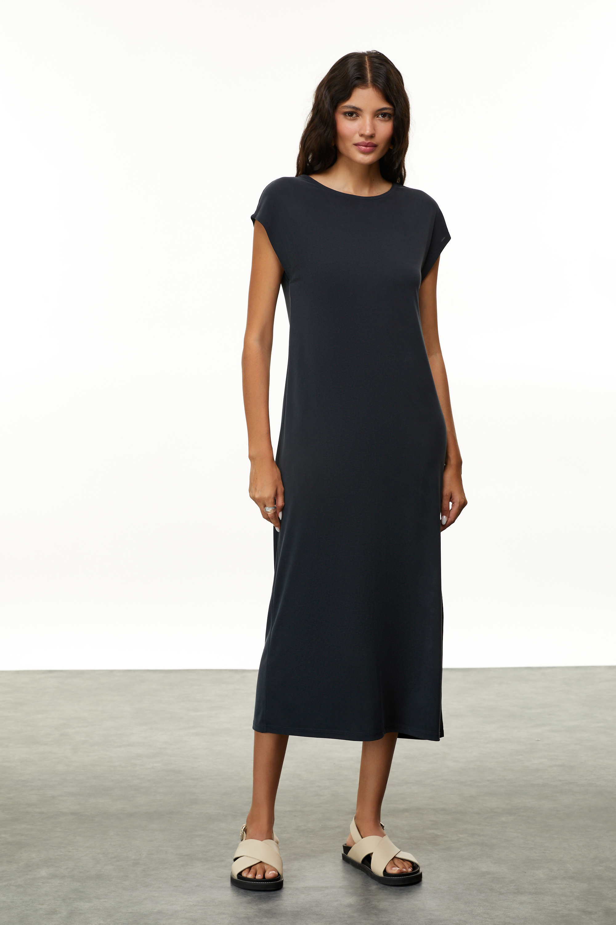 MODAL KARIŞIMLI UZUN ELBİSE