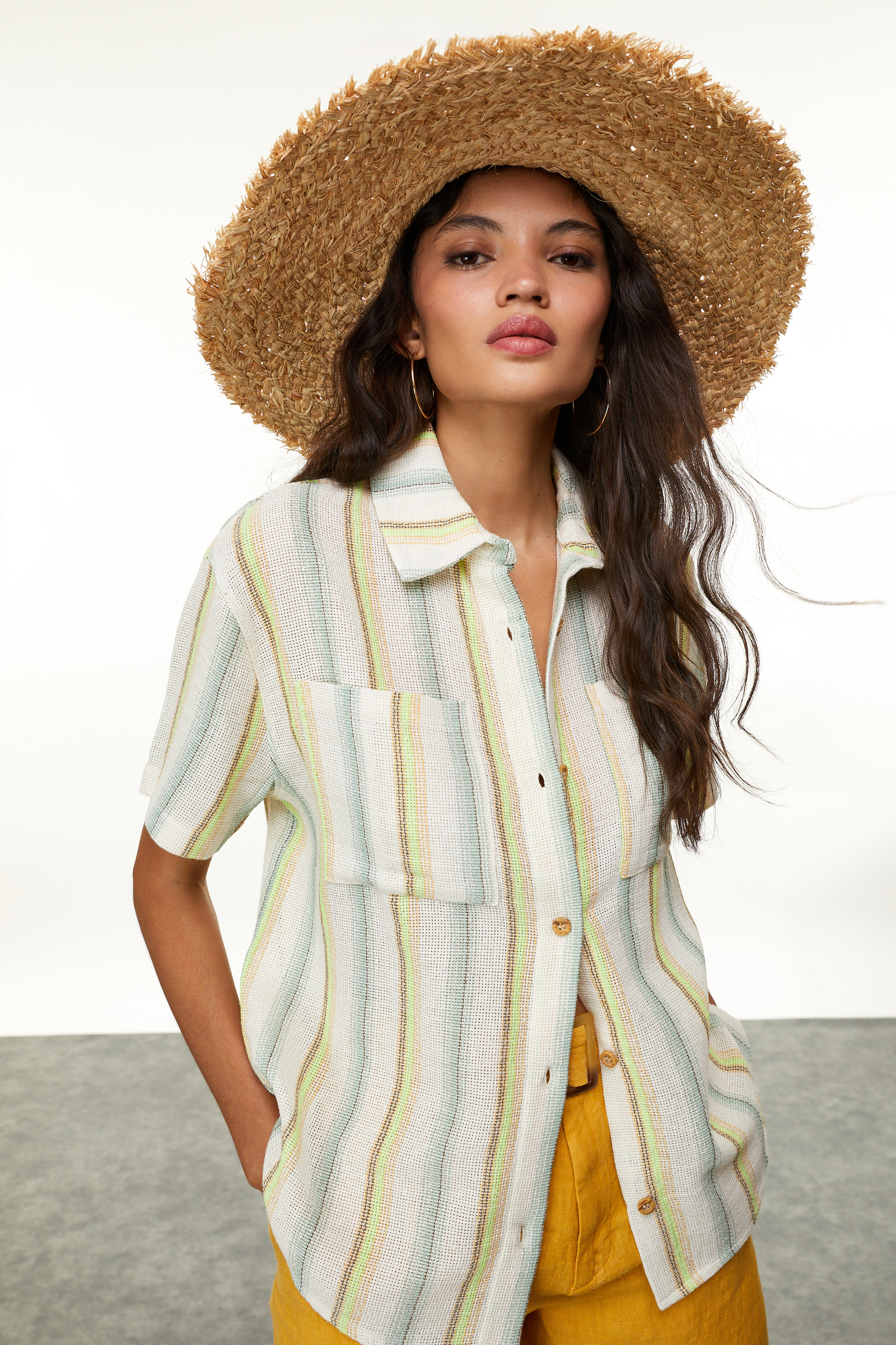 PAMUKLU CEPLİ OVERSIZE GÖMLEK