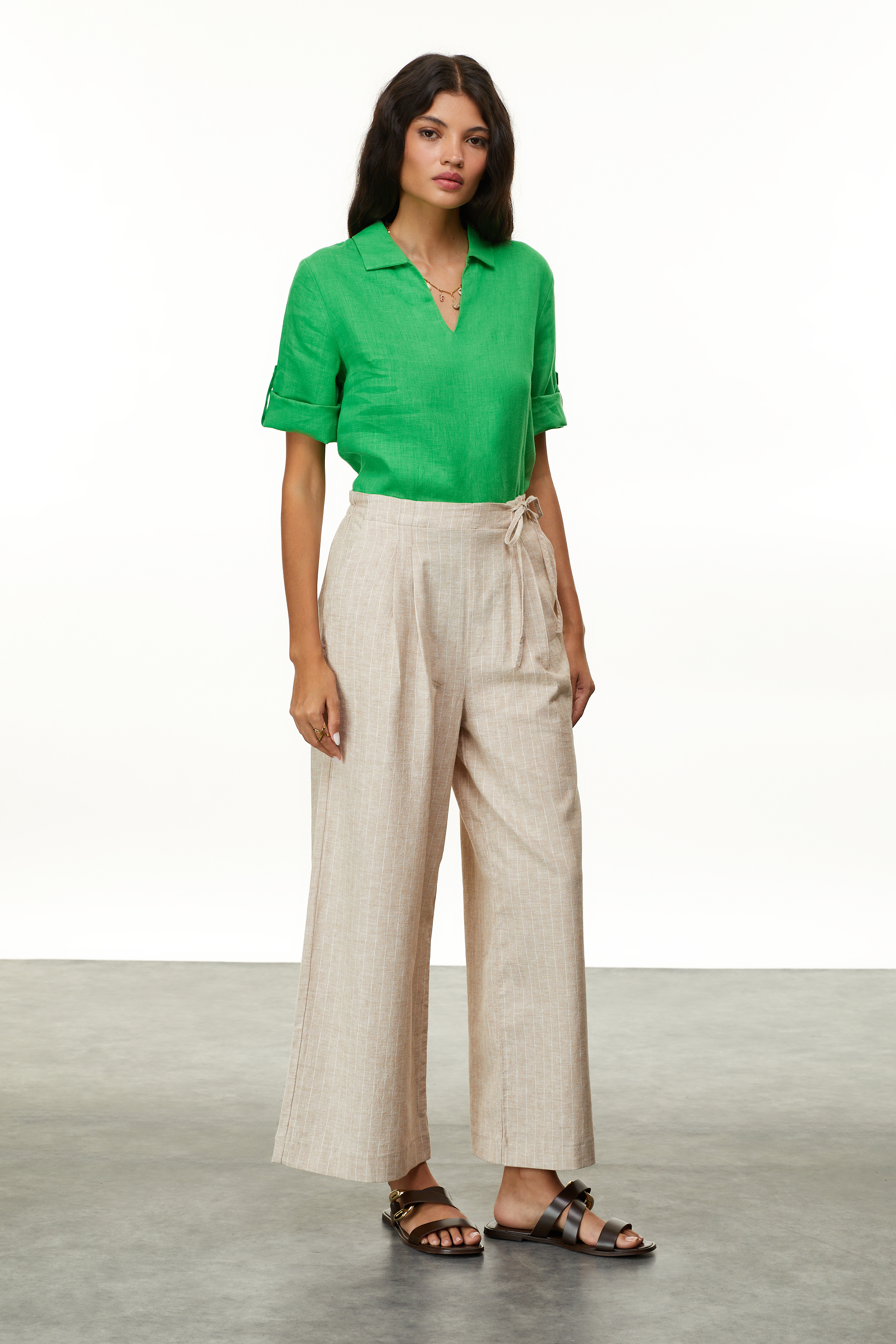 KETEN KARIŞIMLI ÇİZGİLİ BAĞLAMA DETAYLI PANTOLON