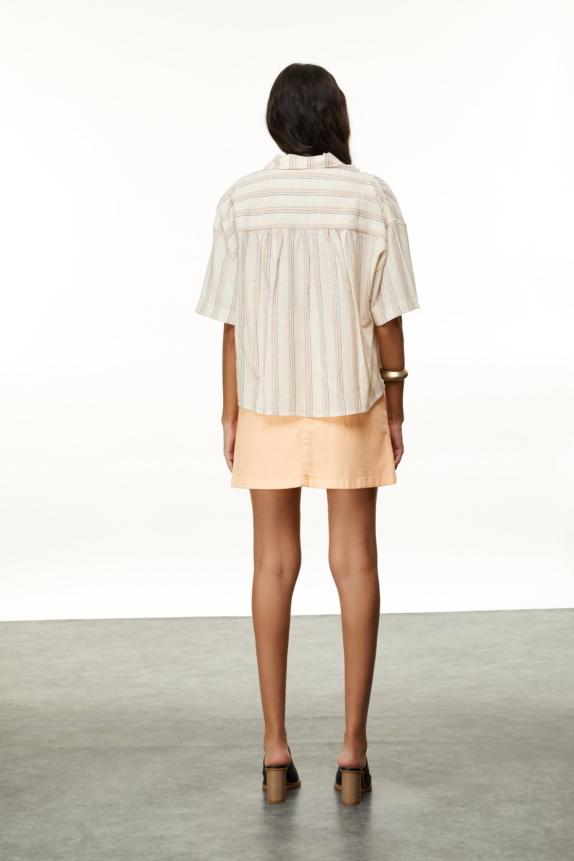 ÇİZGİLİ SMART GÖMLEK