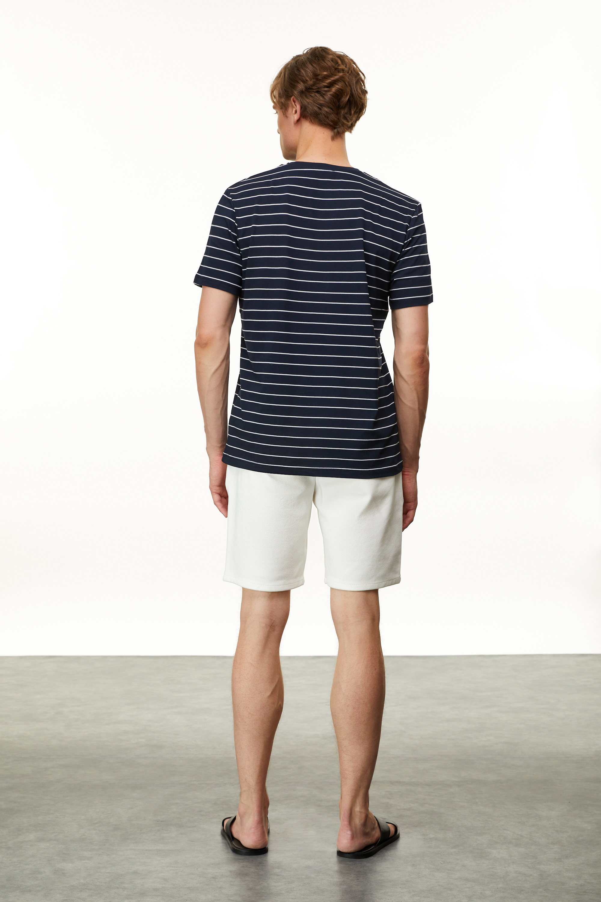 ÇİZGİLİ BİSİKLET YAKA T-SHIRT