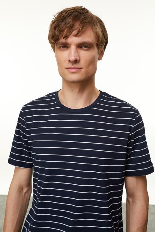  ÇİZGİLİ BİSİKLET YAKA T-SHIRT