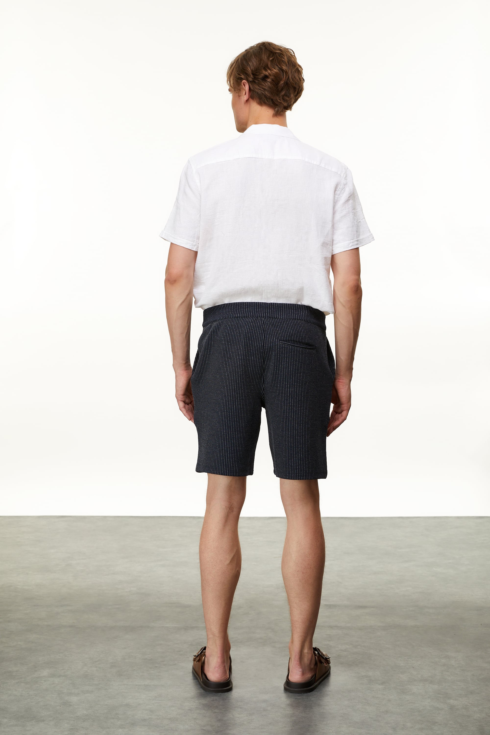 ÇİZGİLİ KISA ŞORT