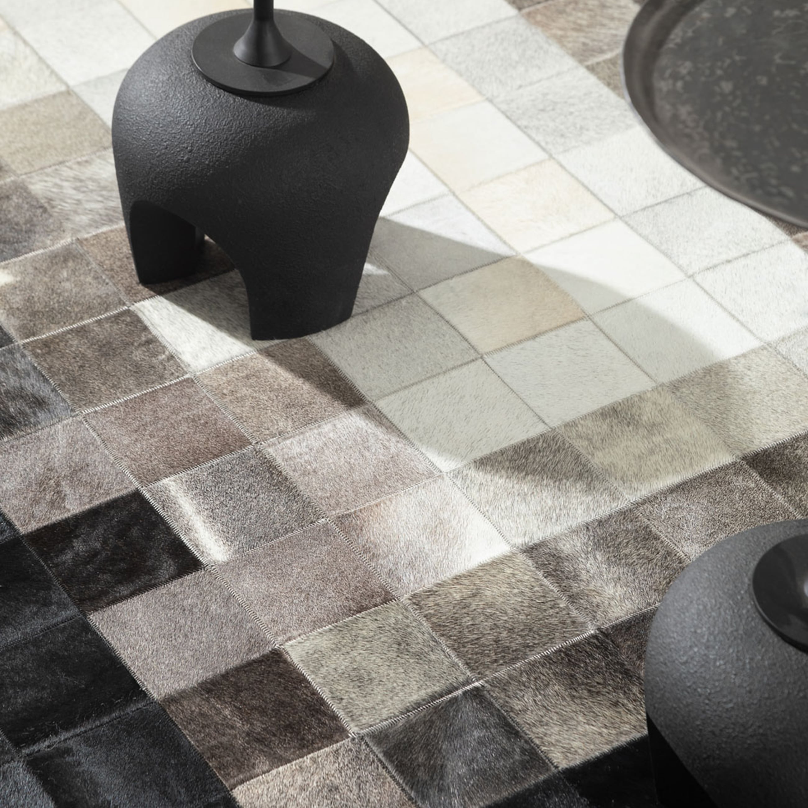 DIAMOND DERİ HALI SİYAH BEYAZ 160X230