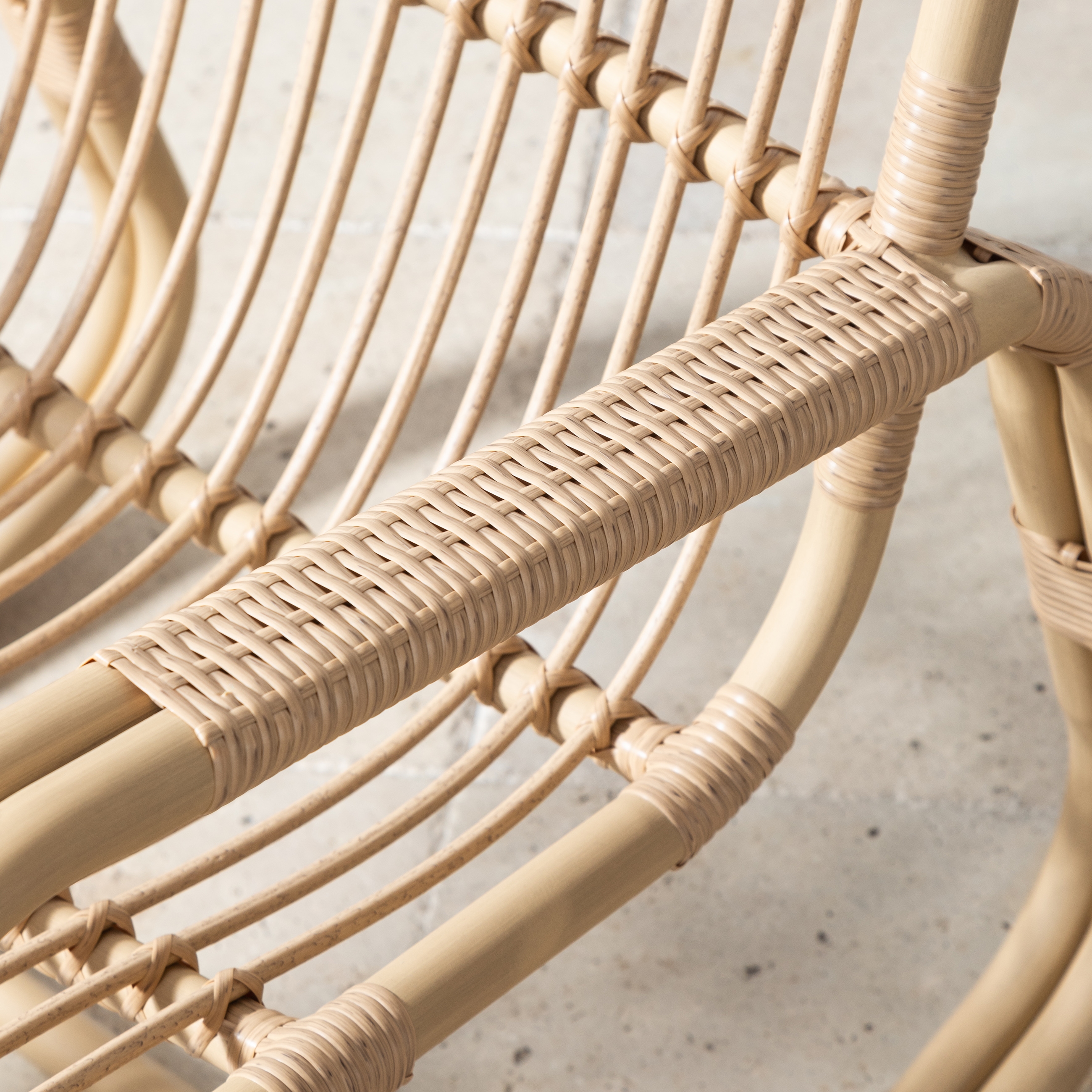 LENCO  ROCKING SANDALYE