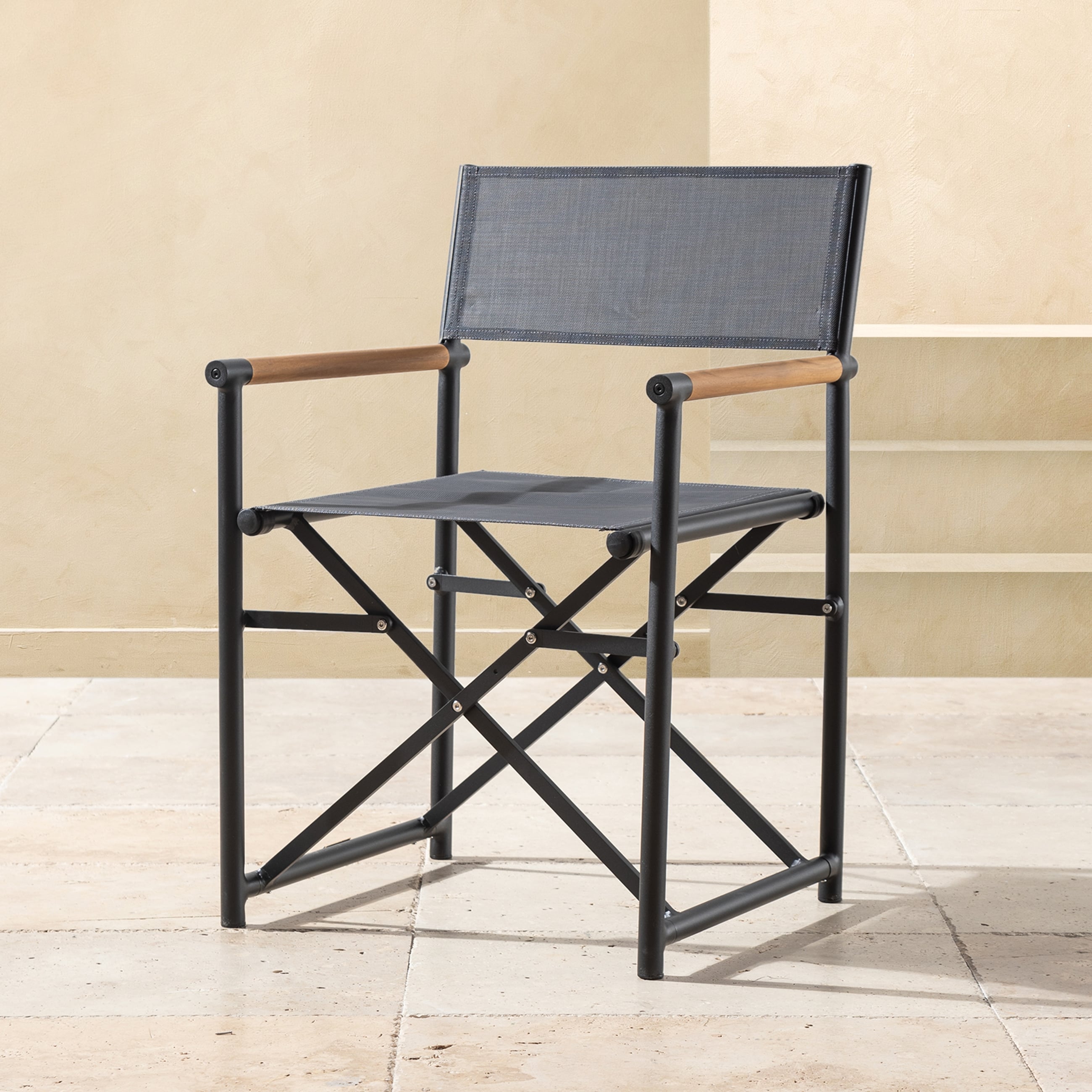 GUSTA TEAK  REJISOR SANDALYESİ SİYAH