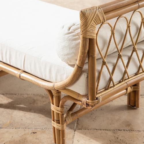  CHARMELLA DAYBED
