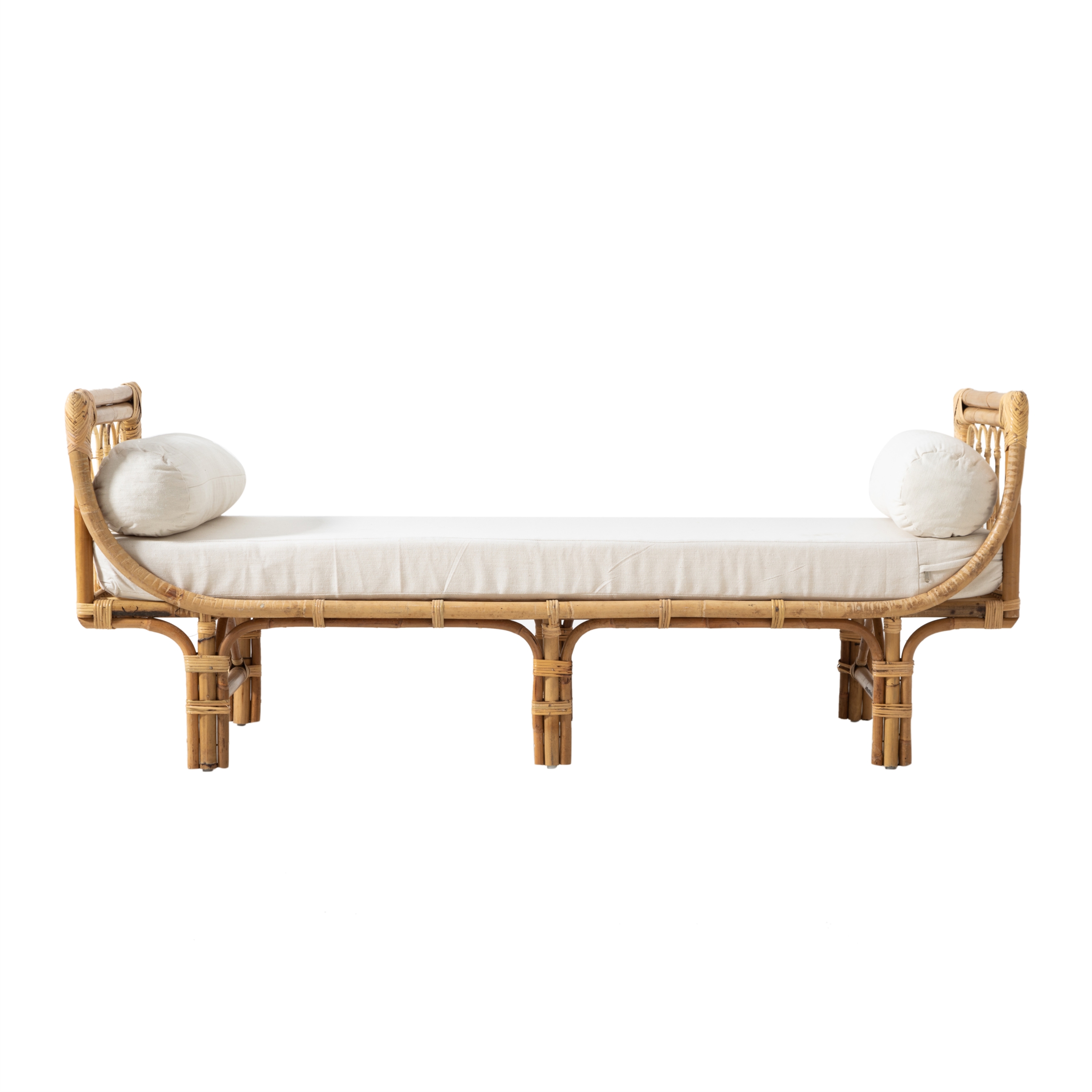 CHARMELLA DAYBED