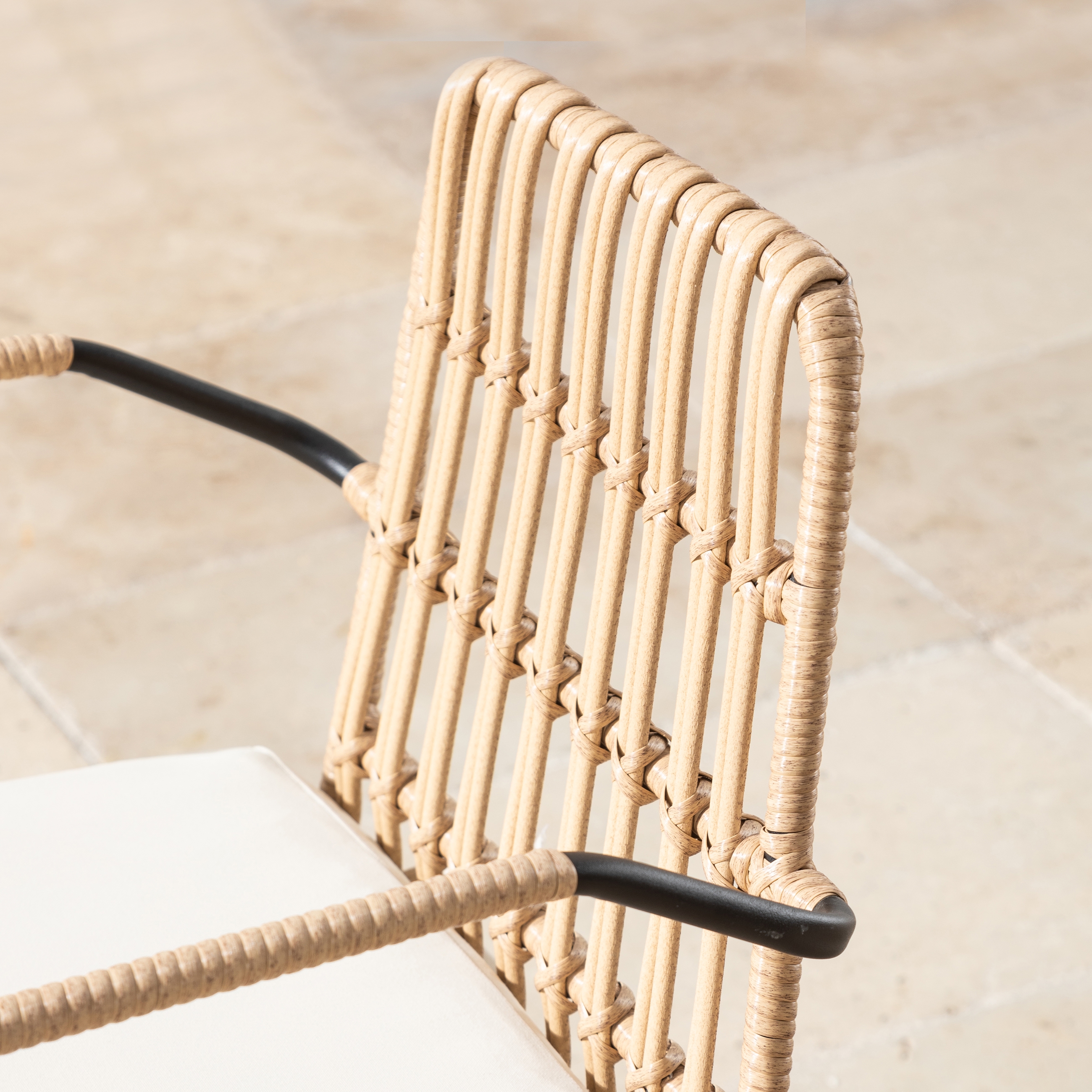 JENN  KOLÇAKLI SANDALYE