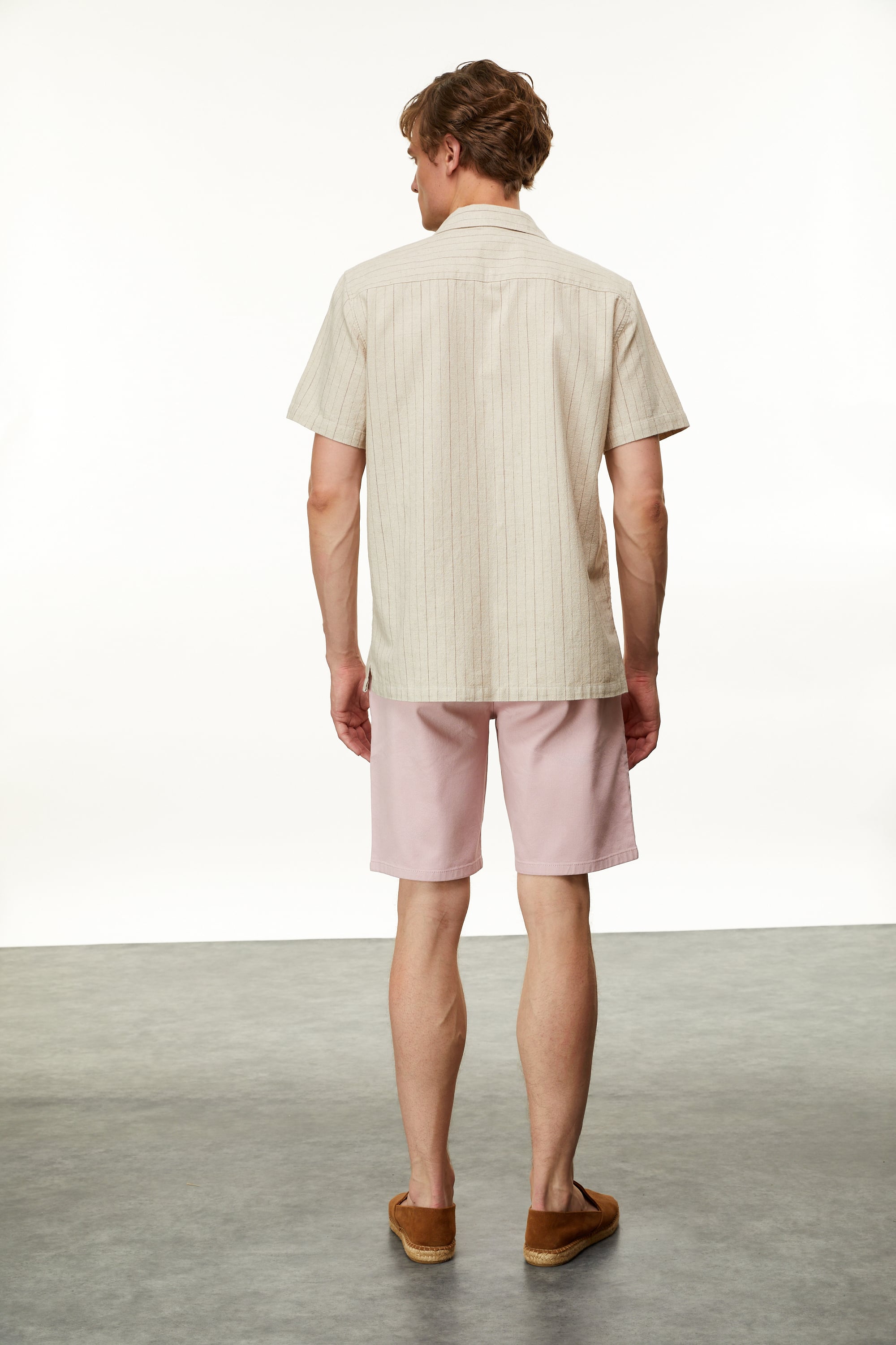 ÇİZGİLİ REGULAR FIT KISA KOLLU GÖMLEK