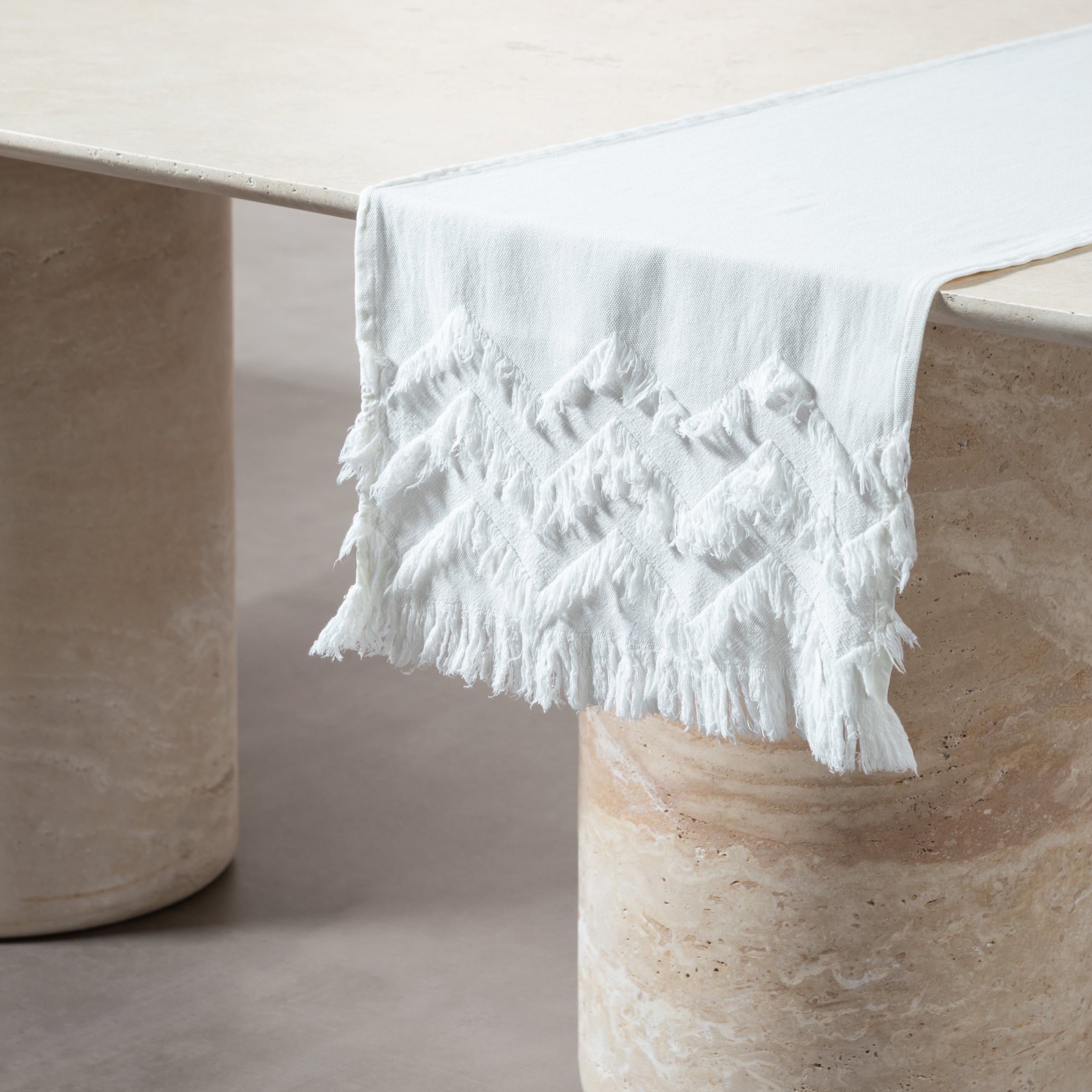 NOVA RUNNER BEYAZ 40X150