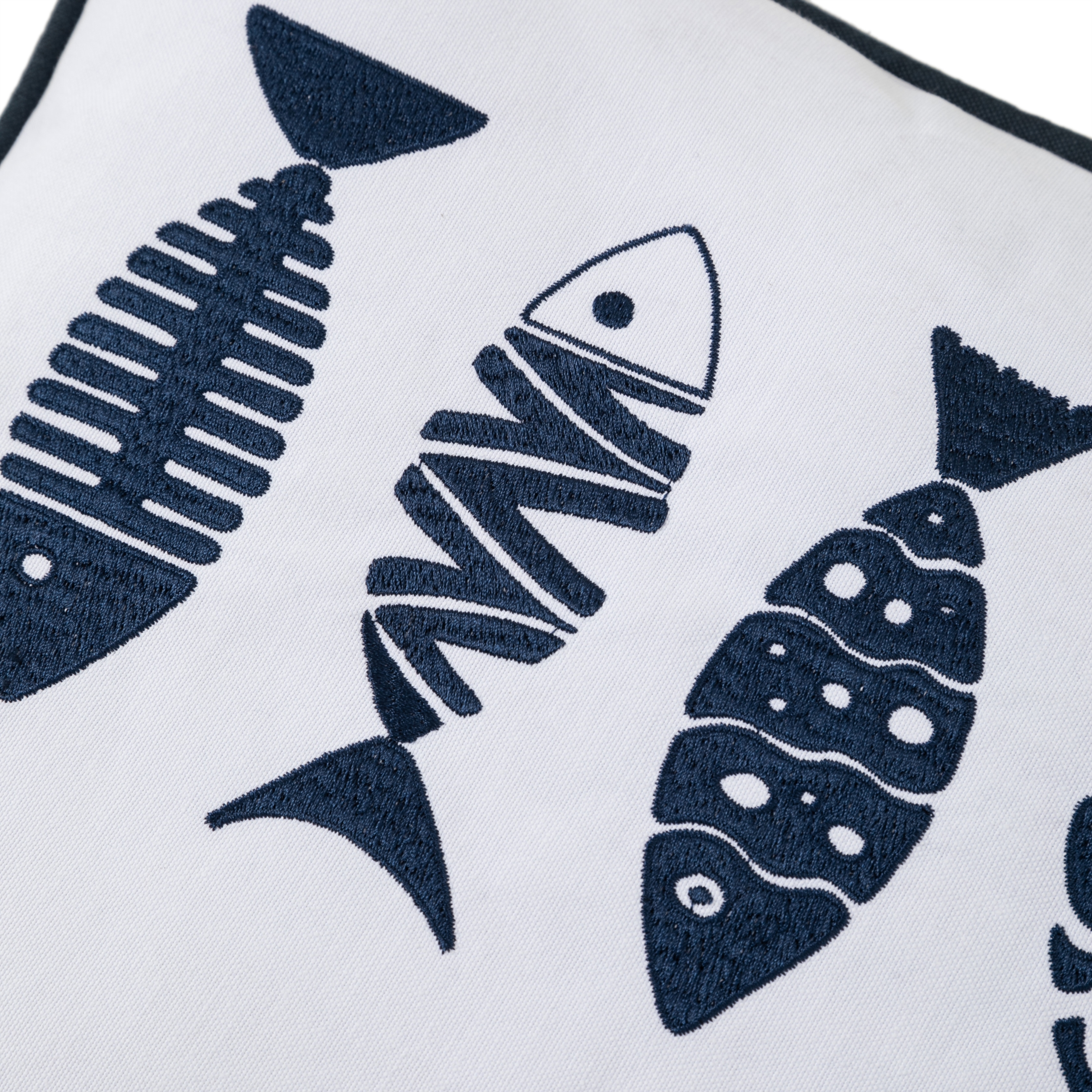 MARİN BALIKLI NAKIŞLI KIRLENT BEYAZ LACİVERT 50X50