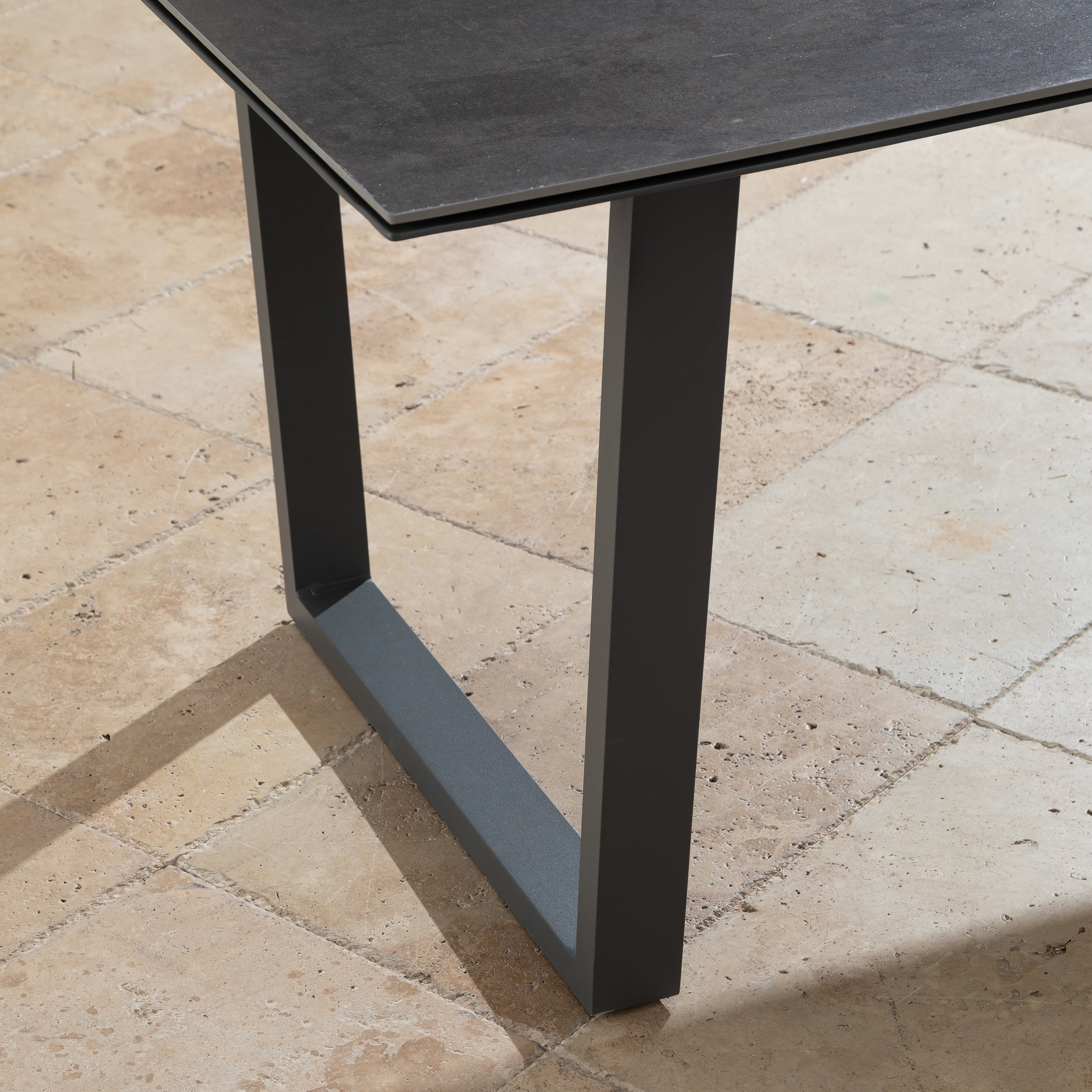 LIVERPOOL MASA 250 CM