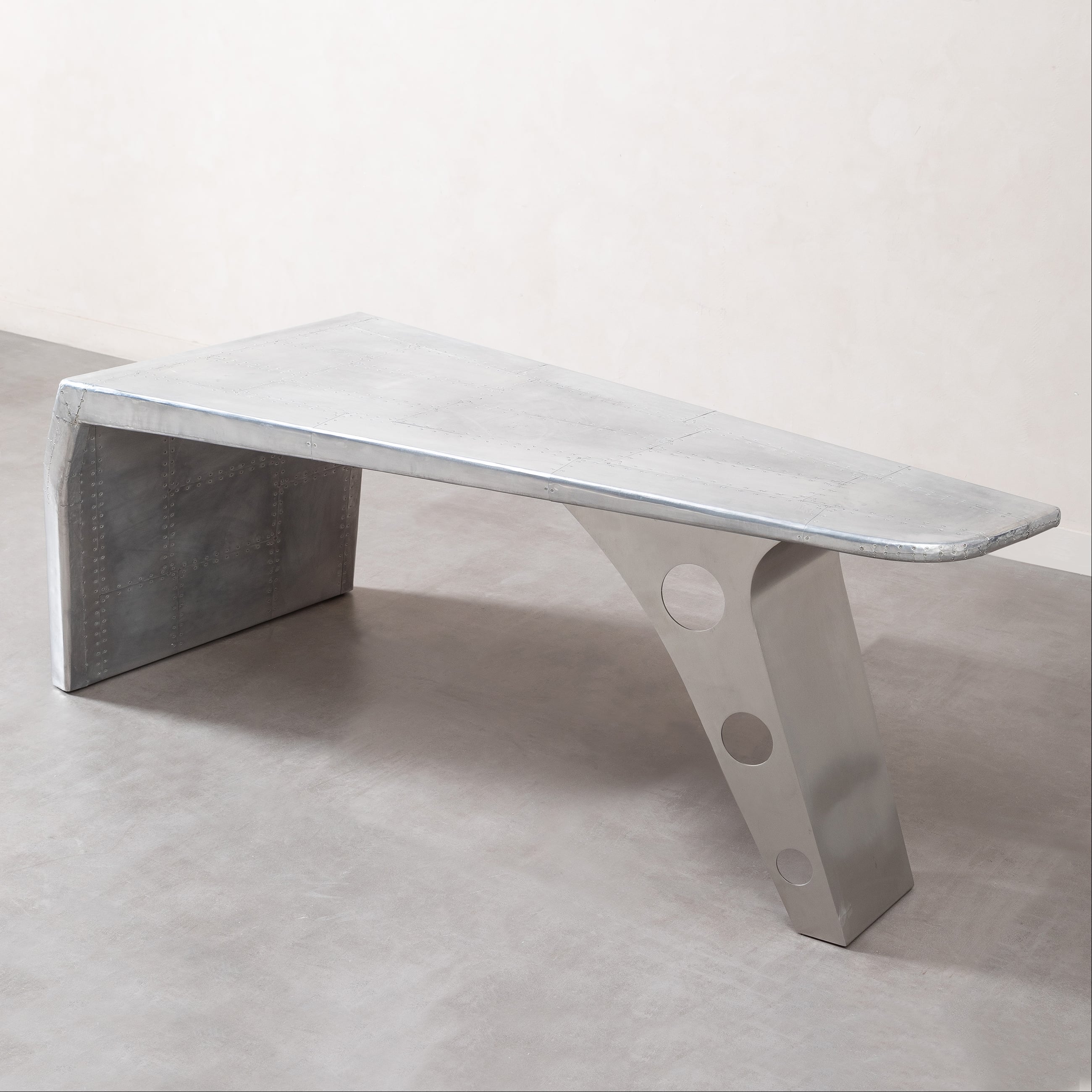 CLIFF ÇALIŞMA MASASI