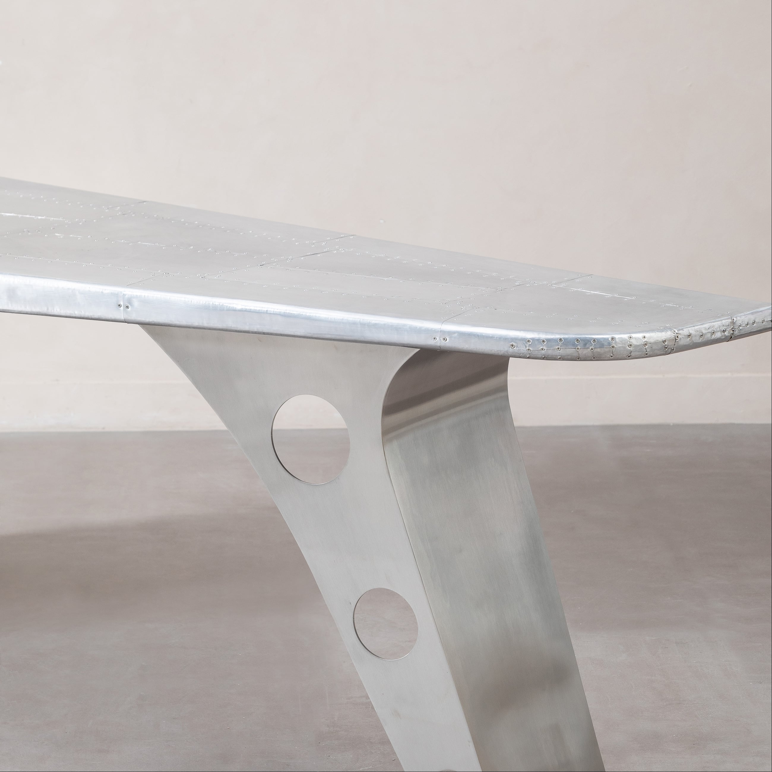 CLIFF ÇALIŞMA MASASI