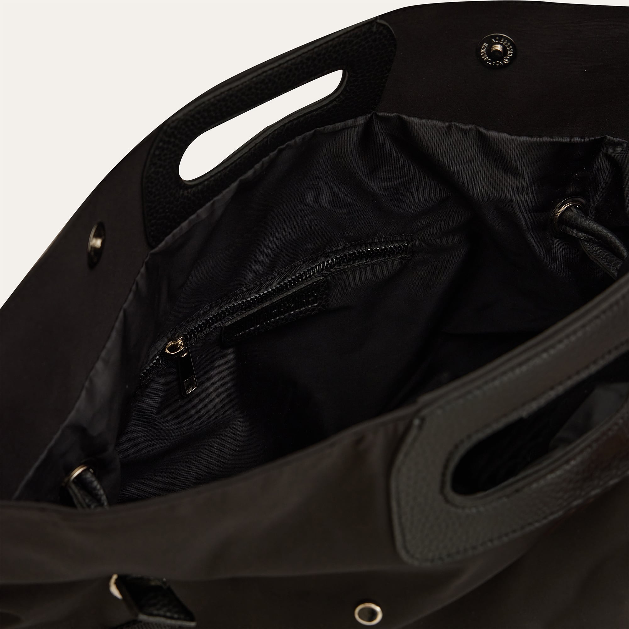 ÖRGÜ DETAYLI TOTE OMUZ ÇANTASI