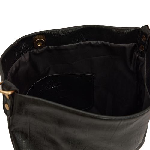  KIRIŞIK DERİ GÖRÜNÜMLÜ OMUZ ÇANTASI