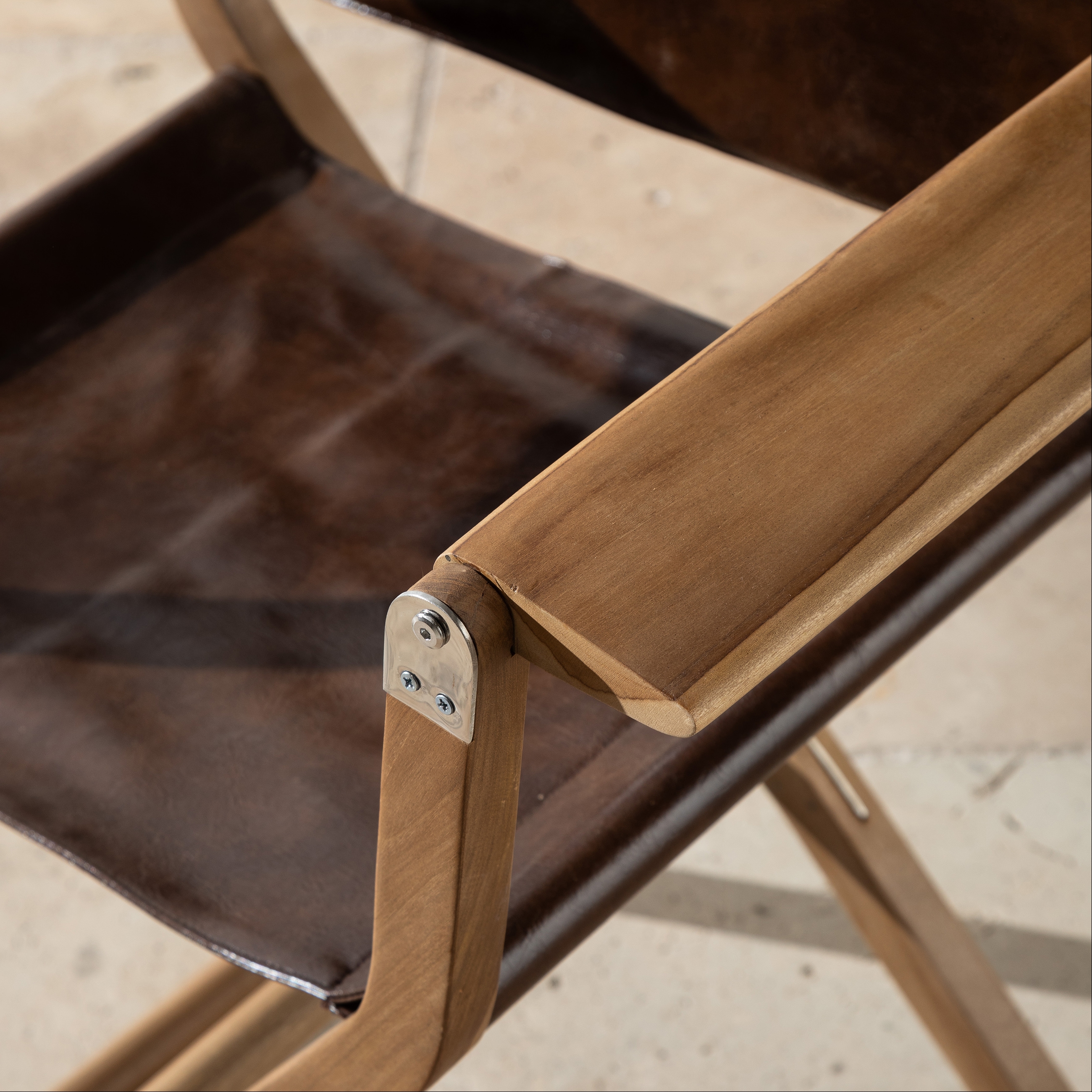 HERKE  DIRECTOR SANDALYESİ