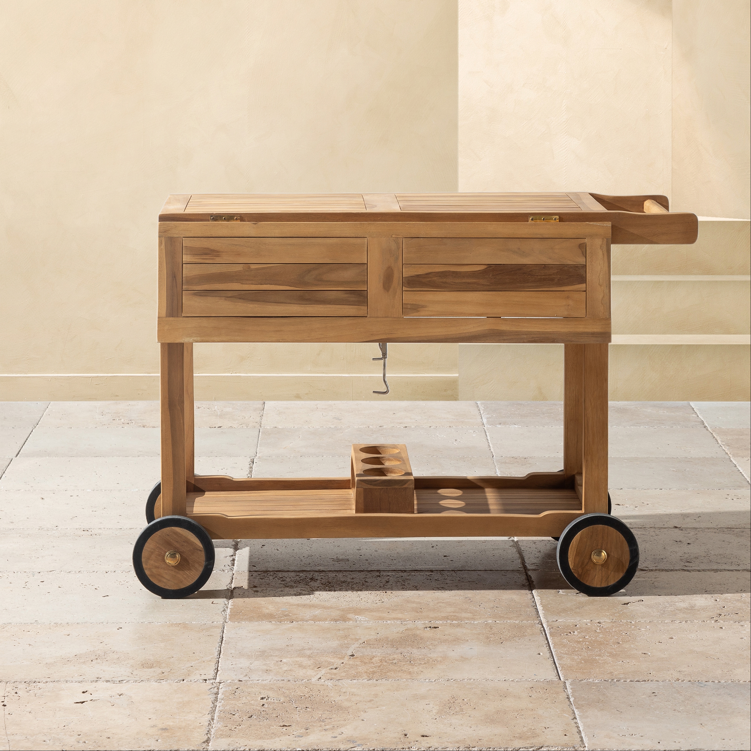 TROUI SERVİS ARABASI